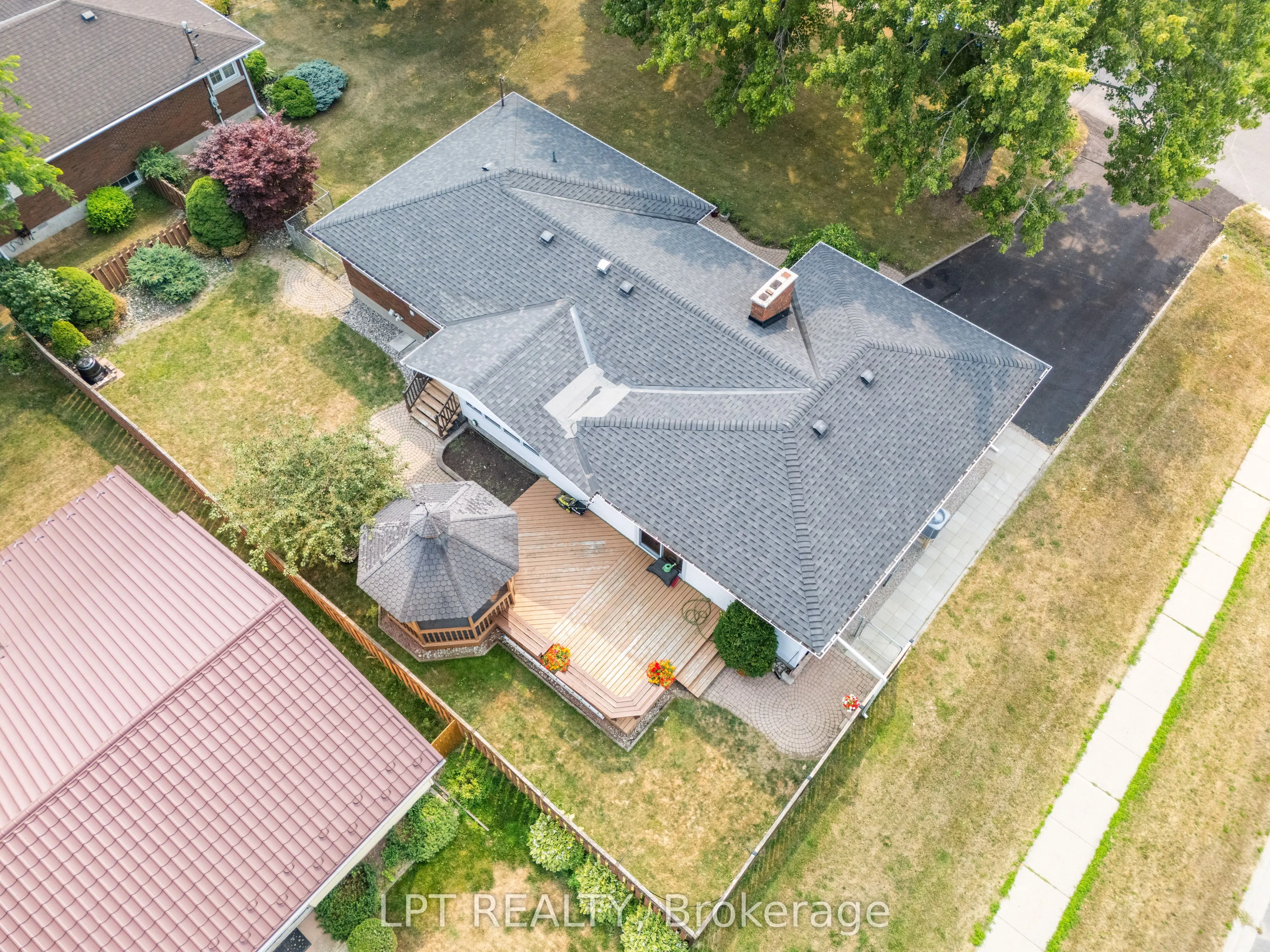 788 Meadowood Road