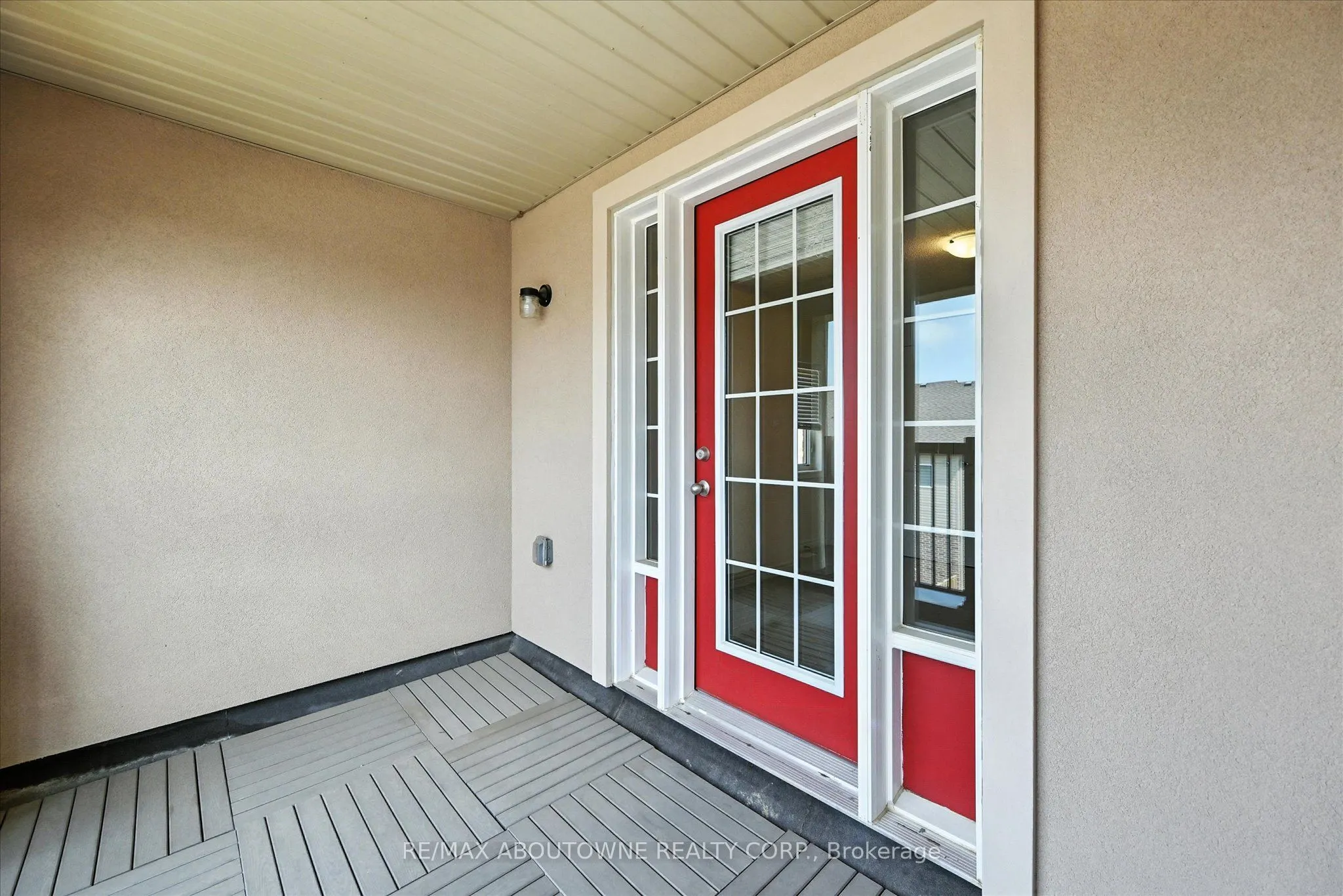 353 Raymond Road