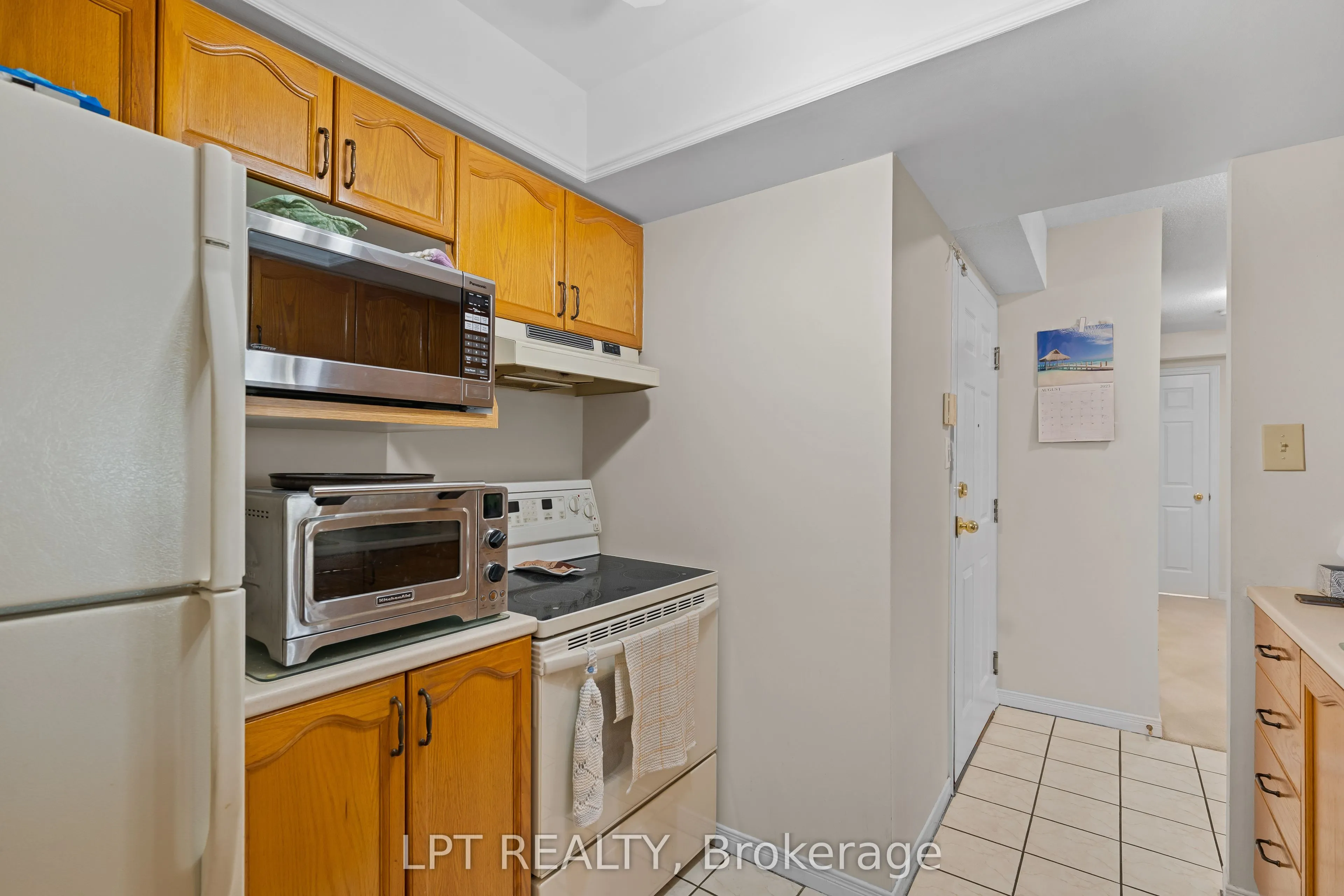 675 Davis Drive, #401