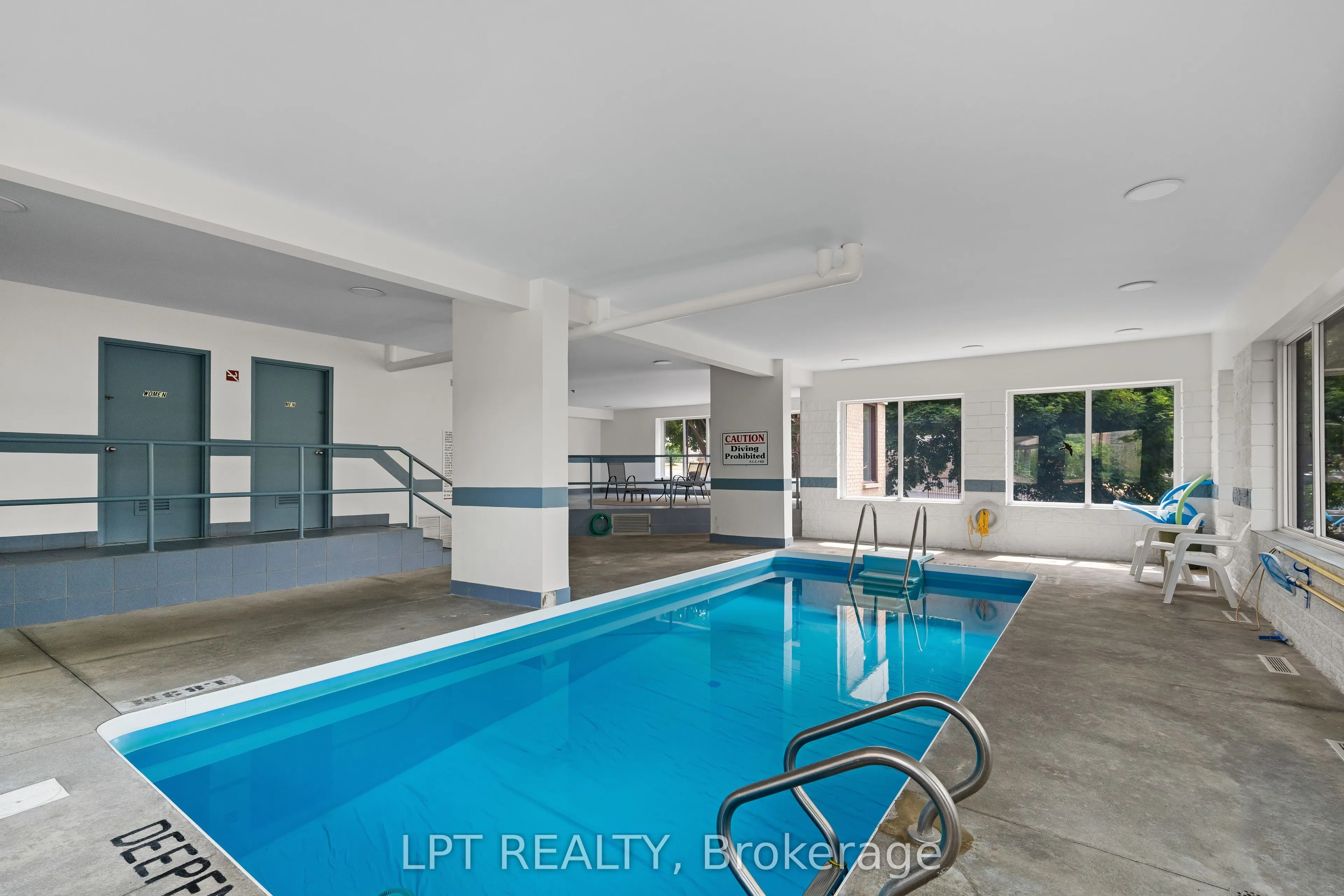 675 Davis Drive, #401