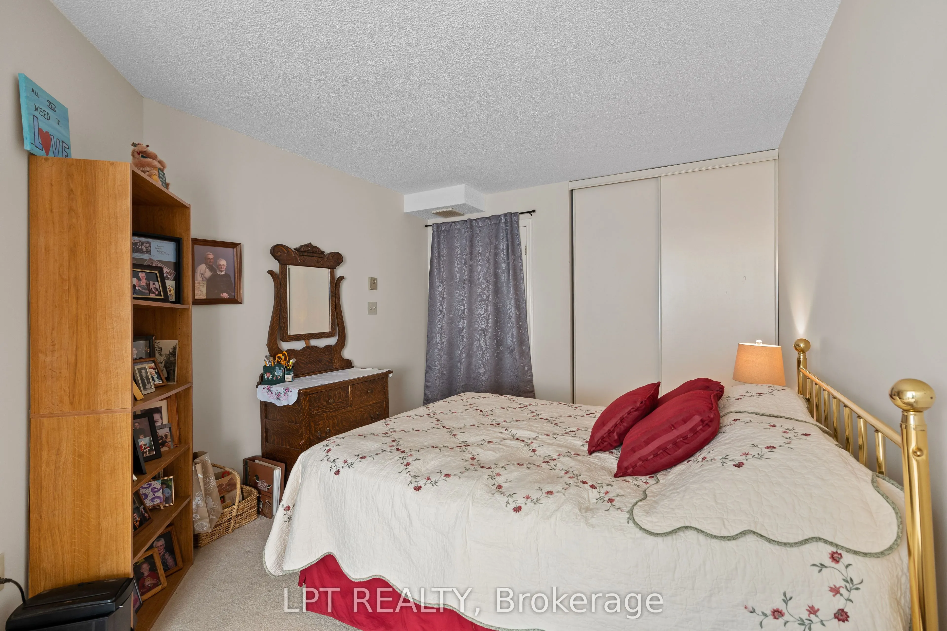 675 Davis Drive, #401