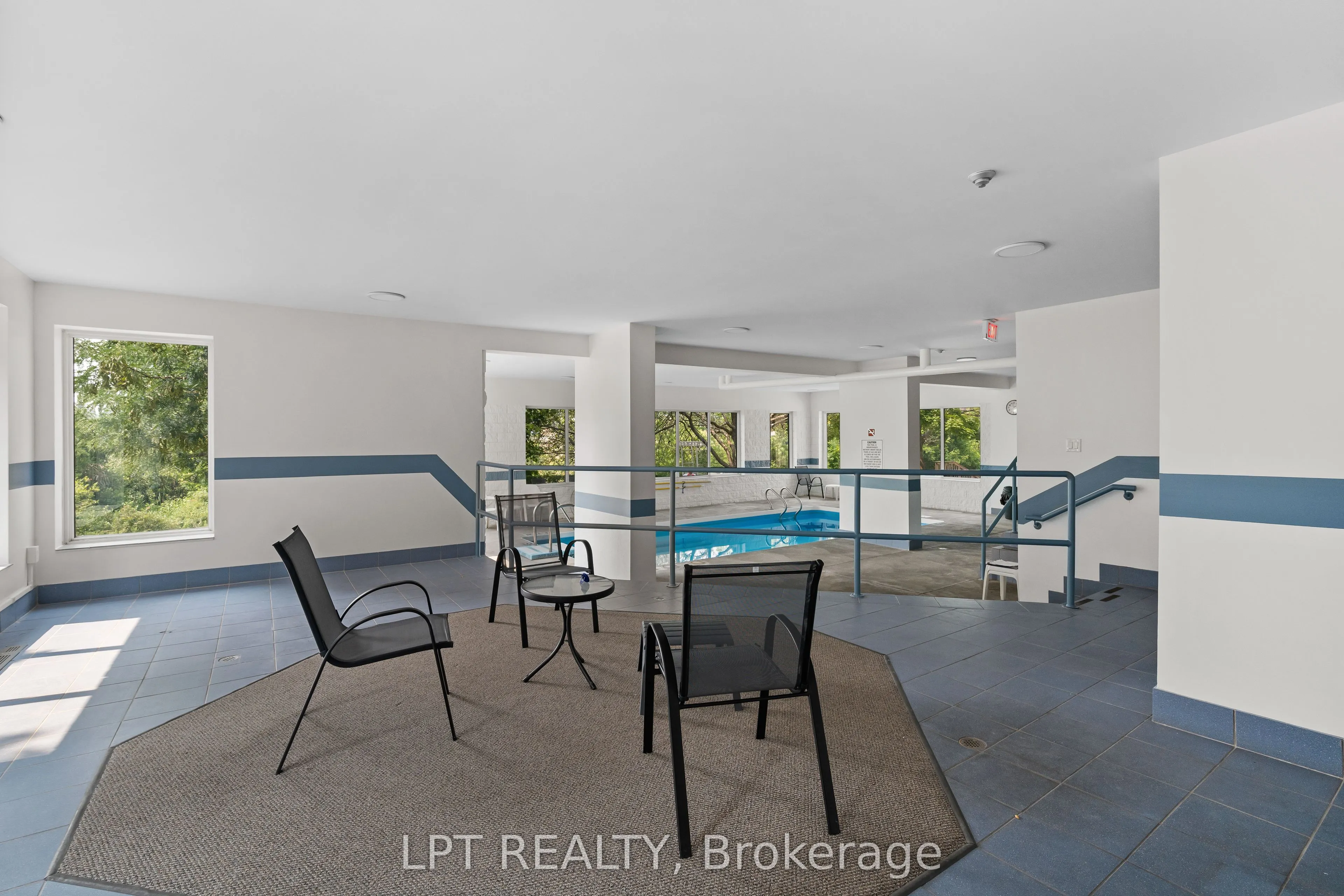 675 Davis Drive, #401