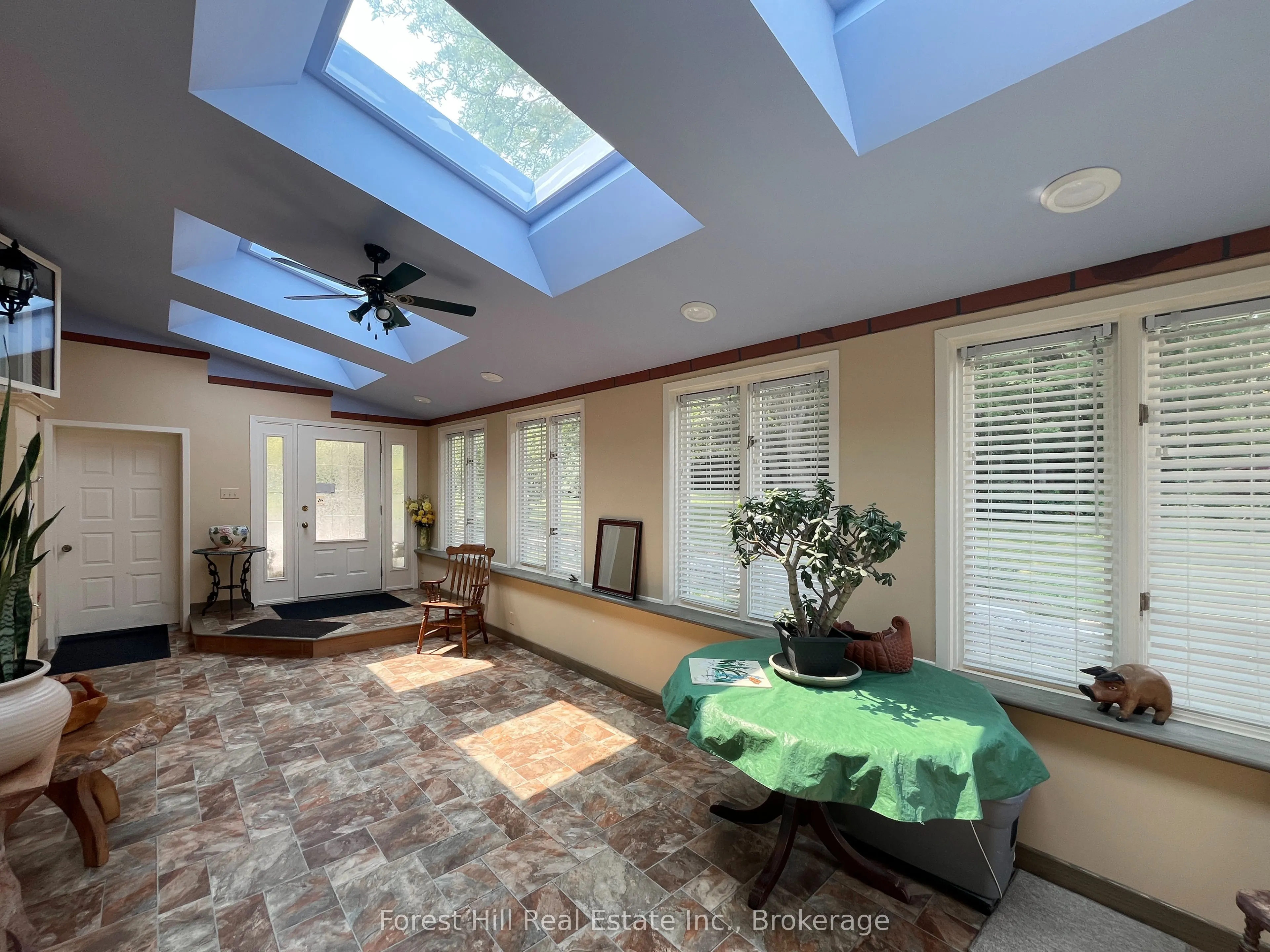 104 Mckay Court