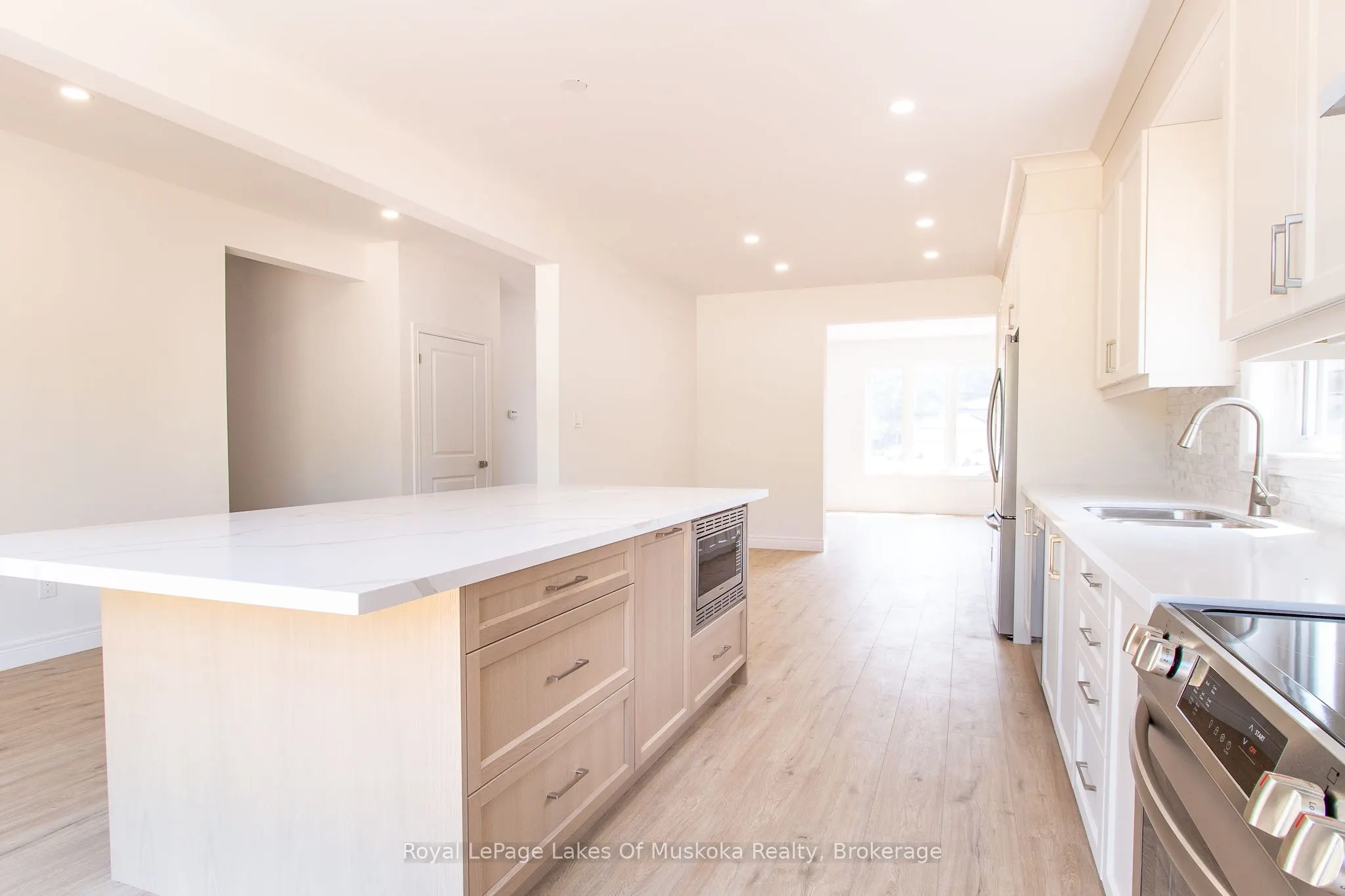 37 Whitehorn Park