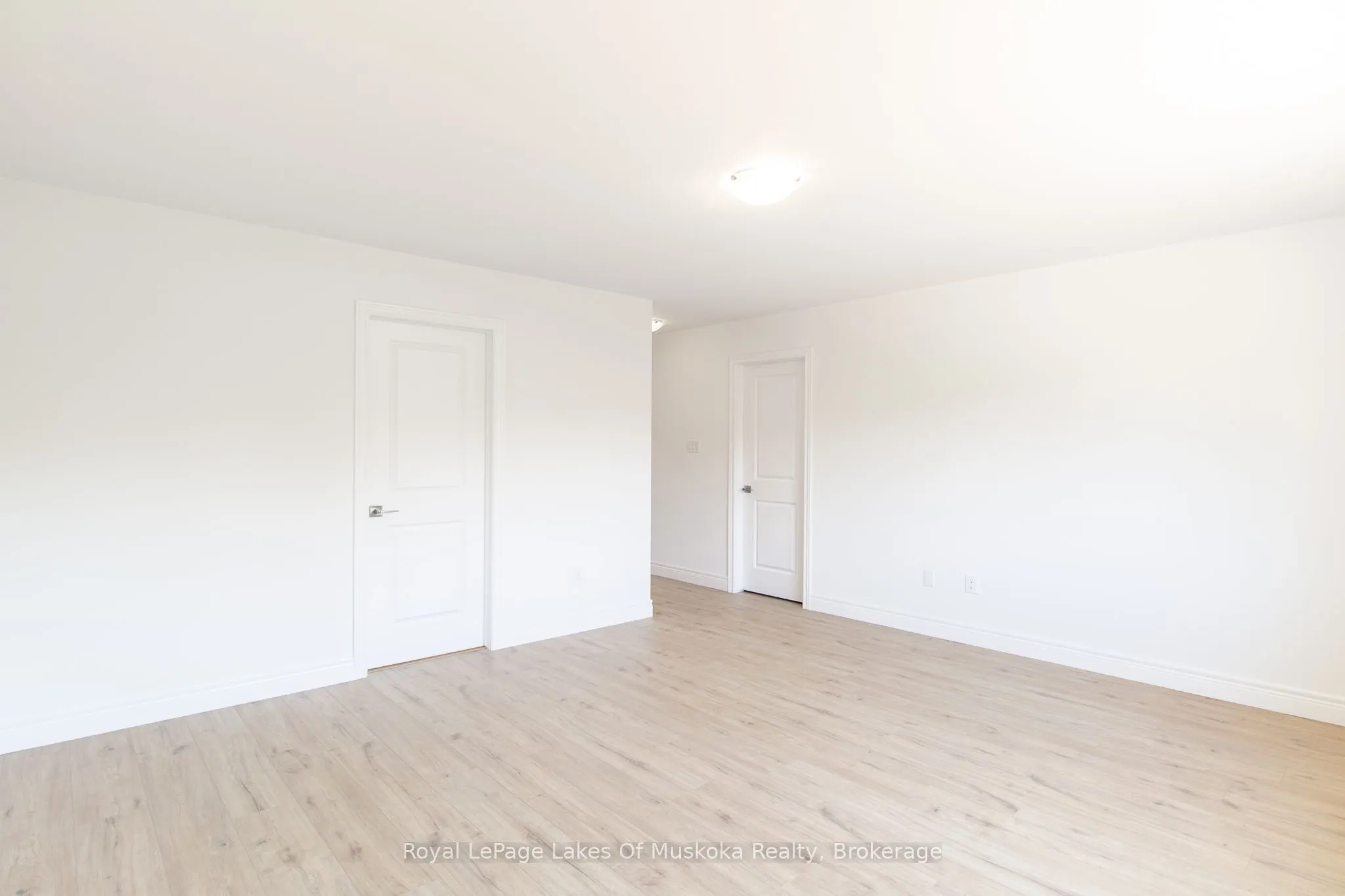 37 Whitehorn Park