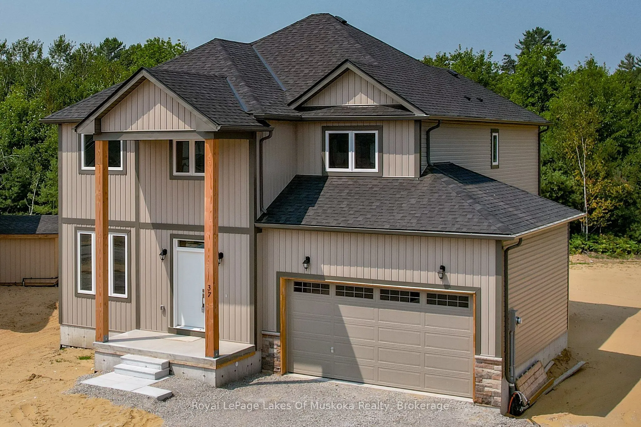 37 Whitehorn Park