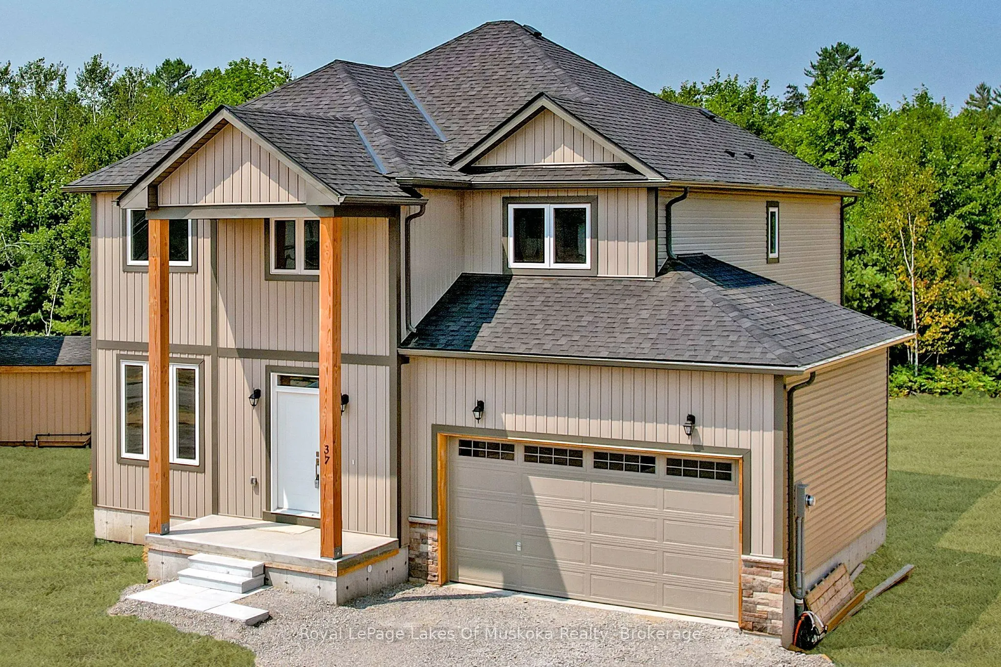 37 Whitehorn Park
