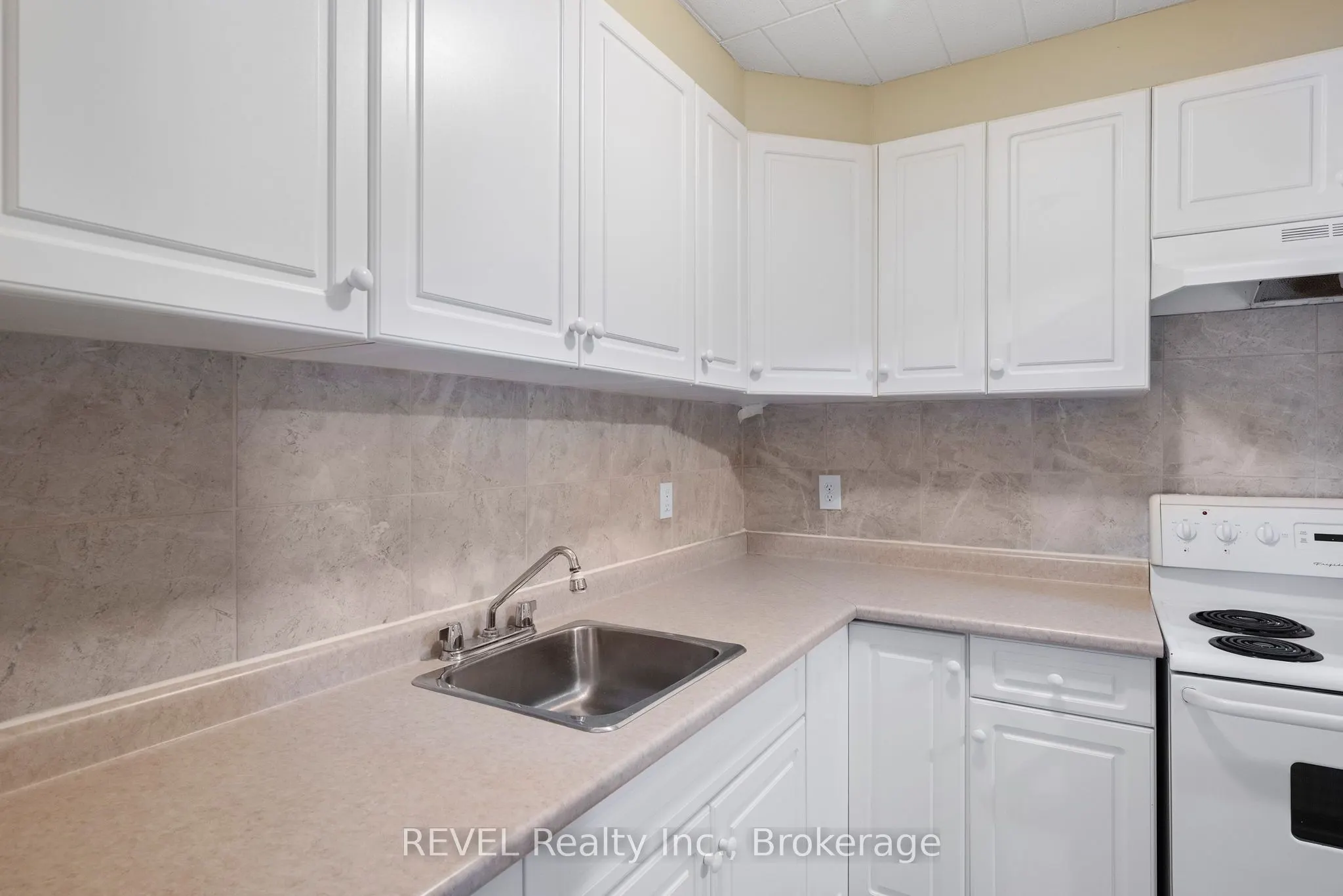 5964 Barker Street, #14