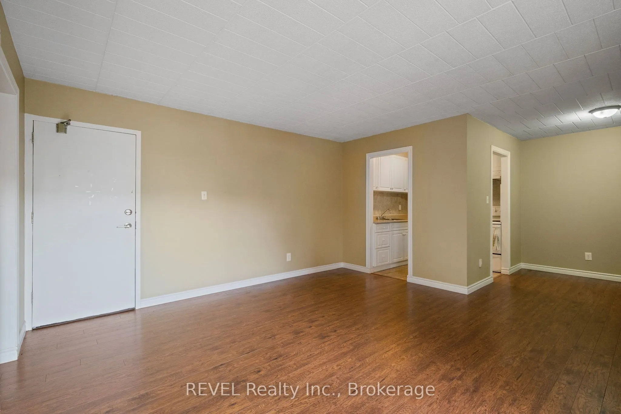 5964 Barker Street, #14