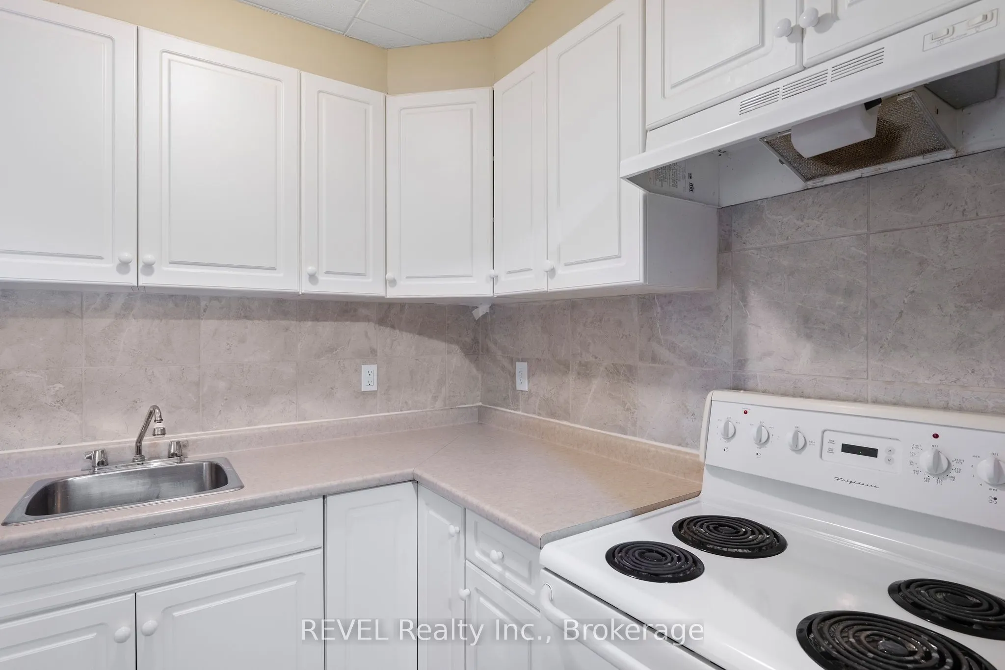 5964 Barker Street, #14