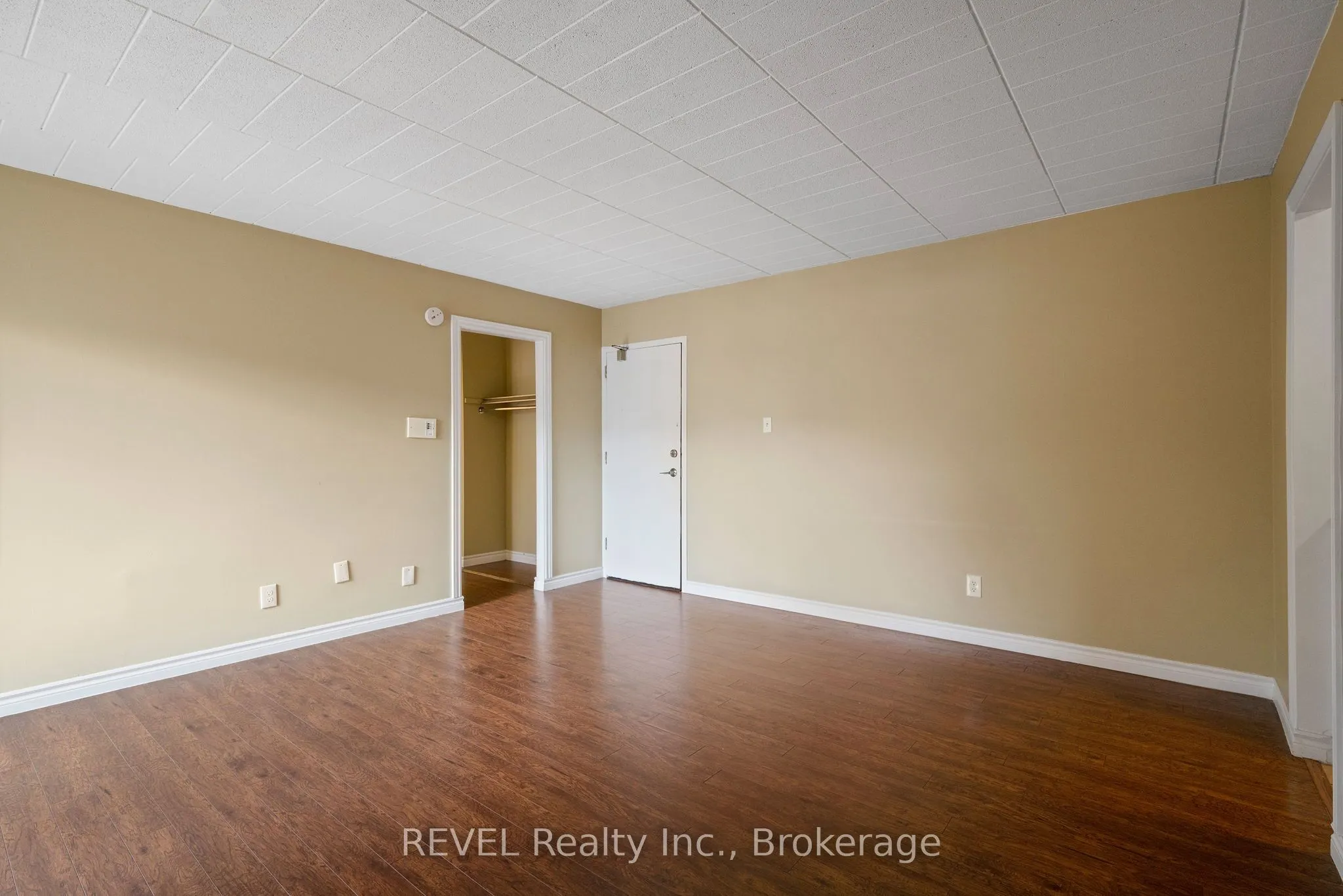 5964 Barker Street, #14