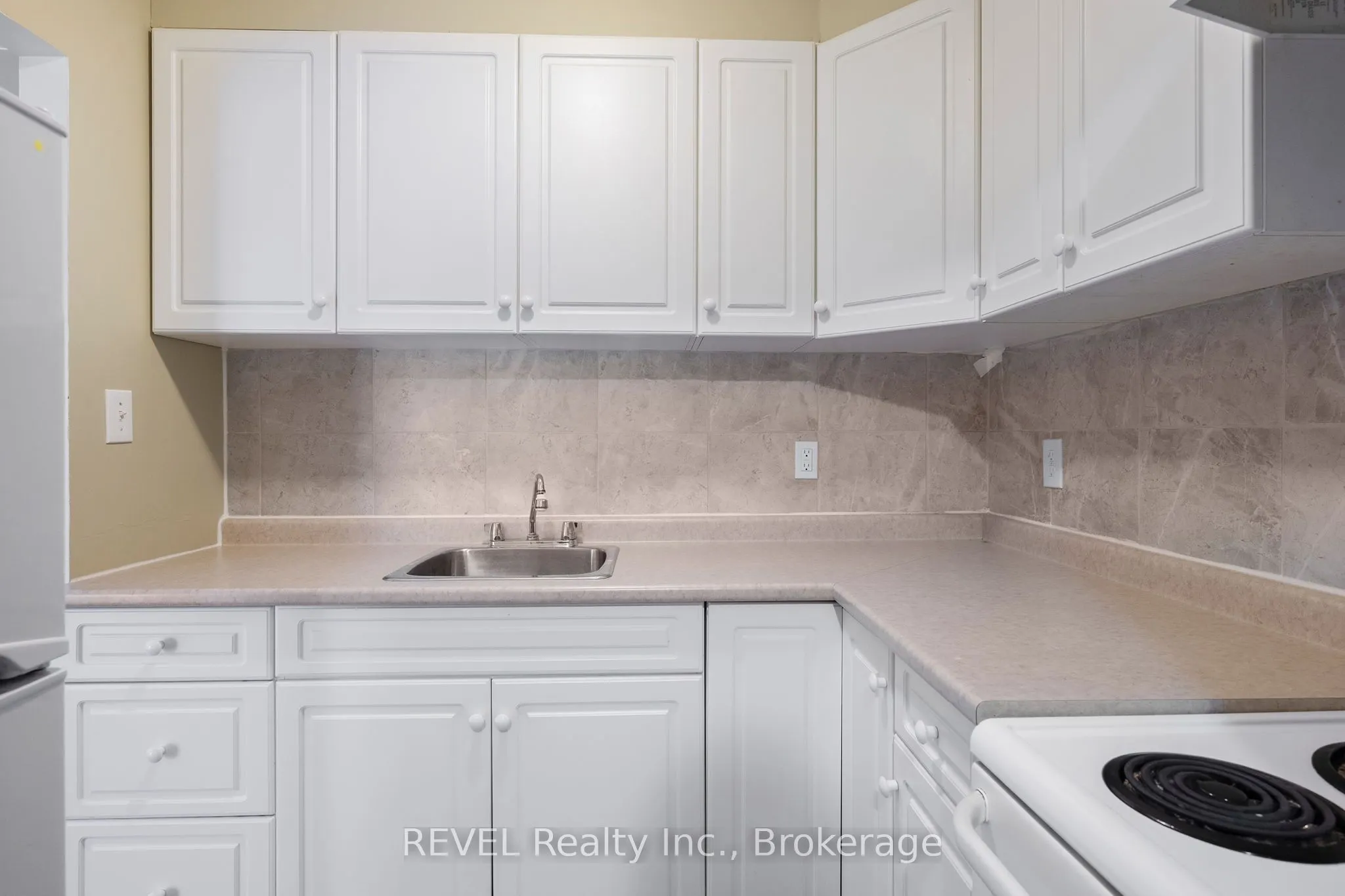 5964 Barker Street, #14