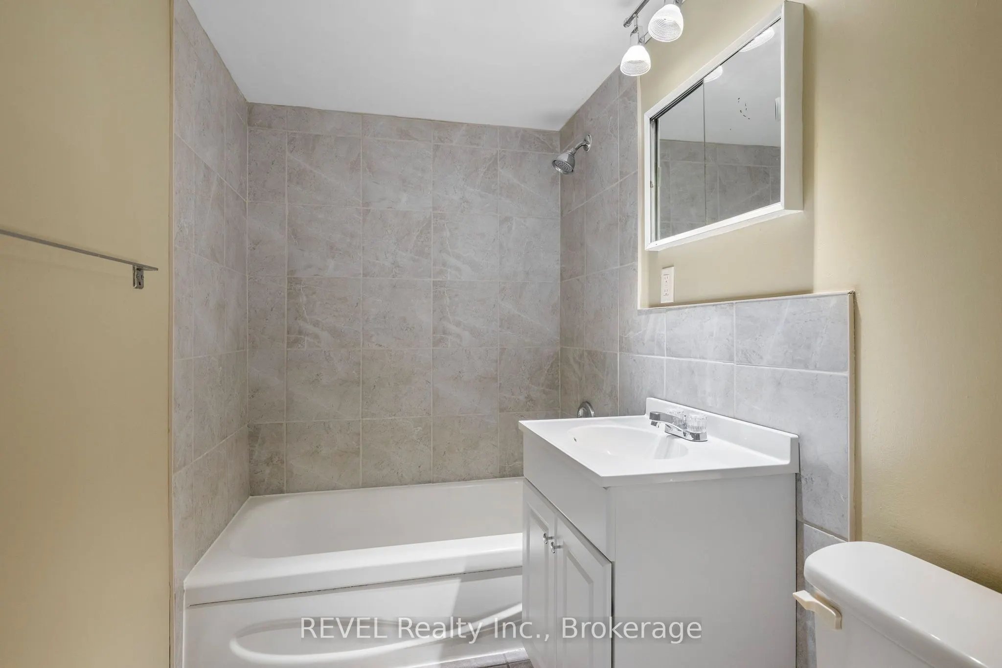 5964 Barker Street, #14