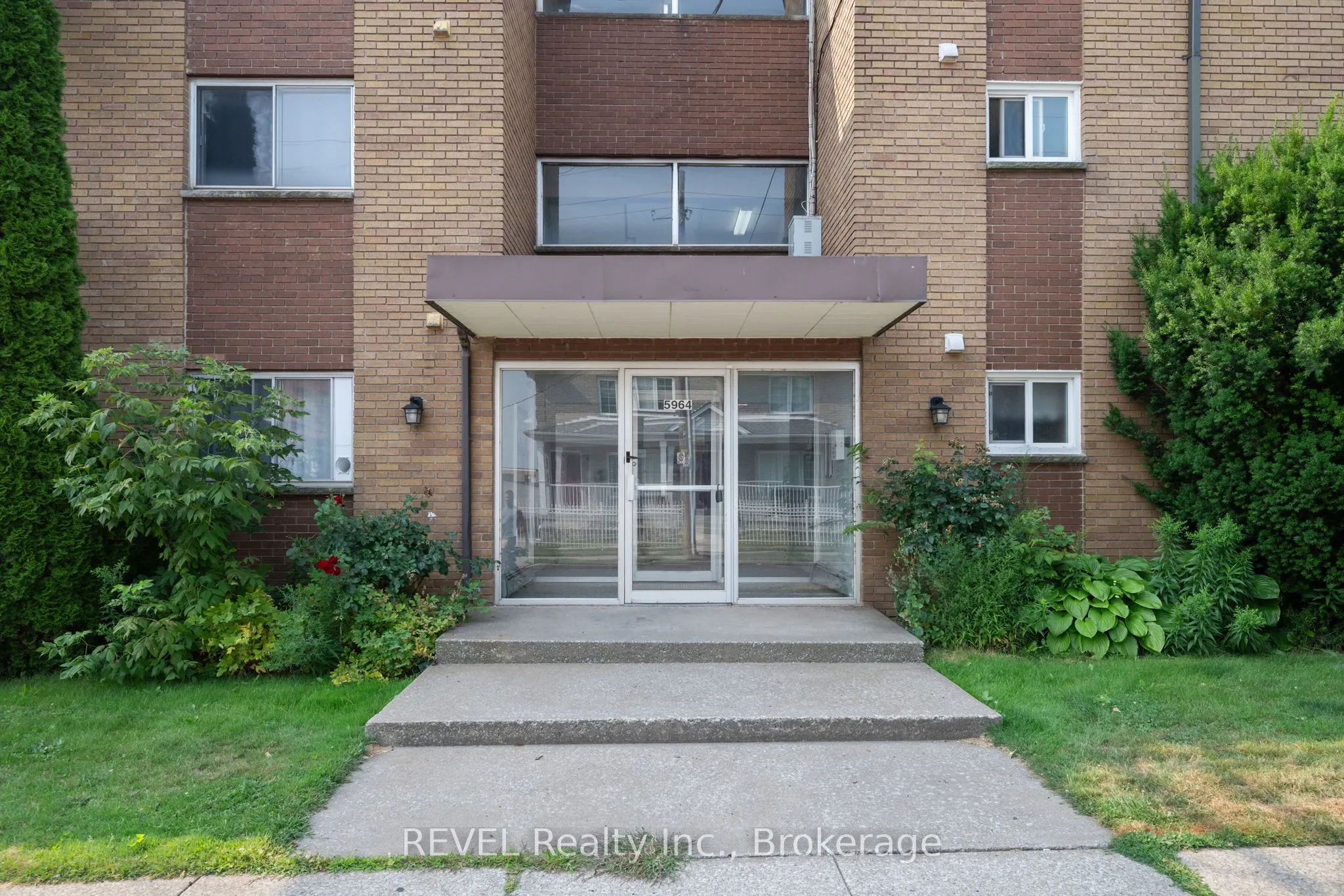 5964 Barker Street, #14