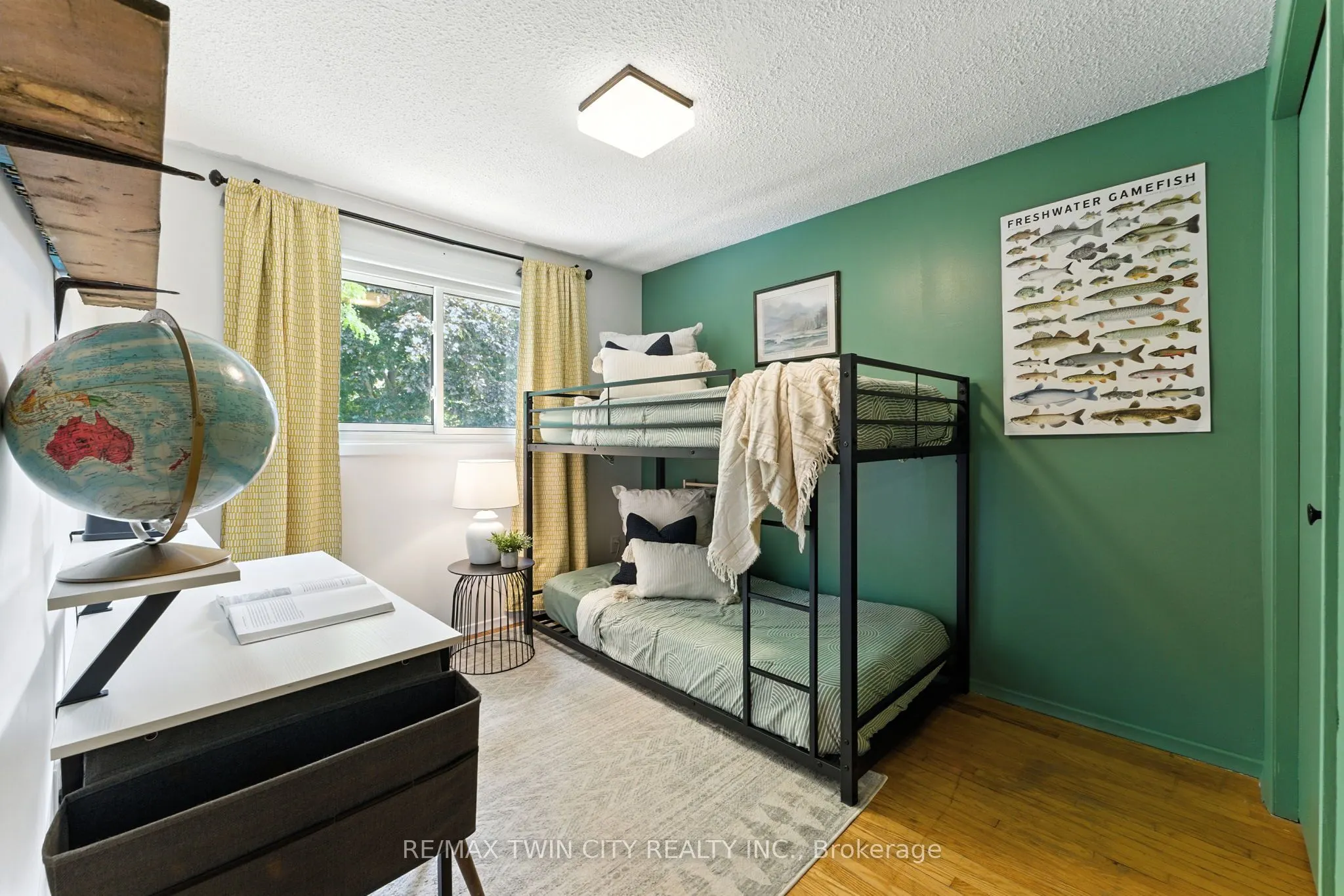68 Westmount Mews