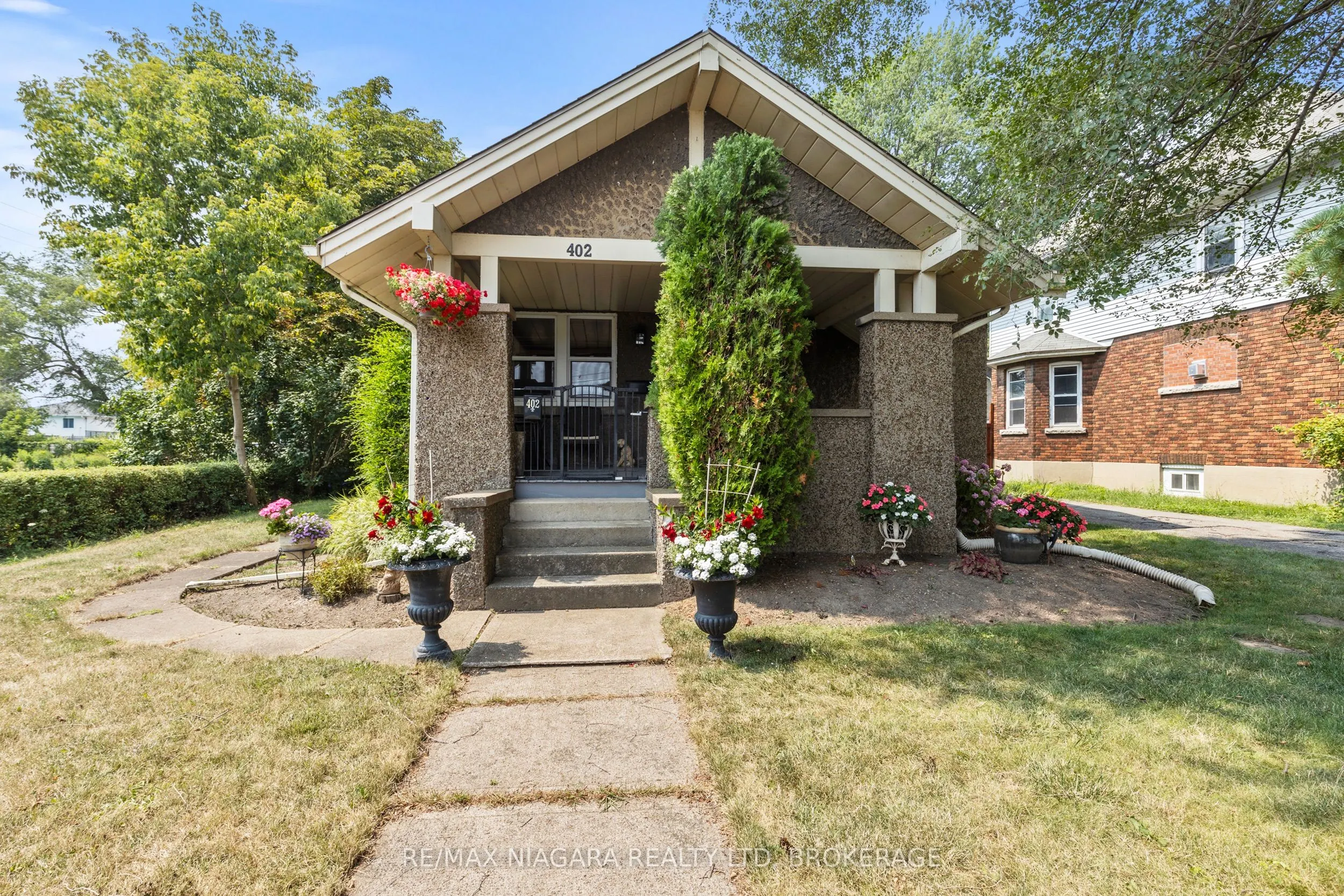 402 King Street