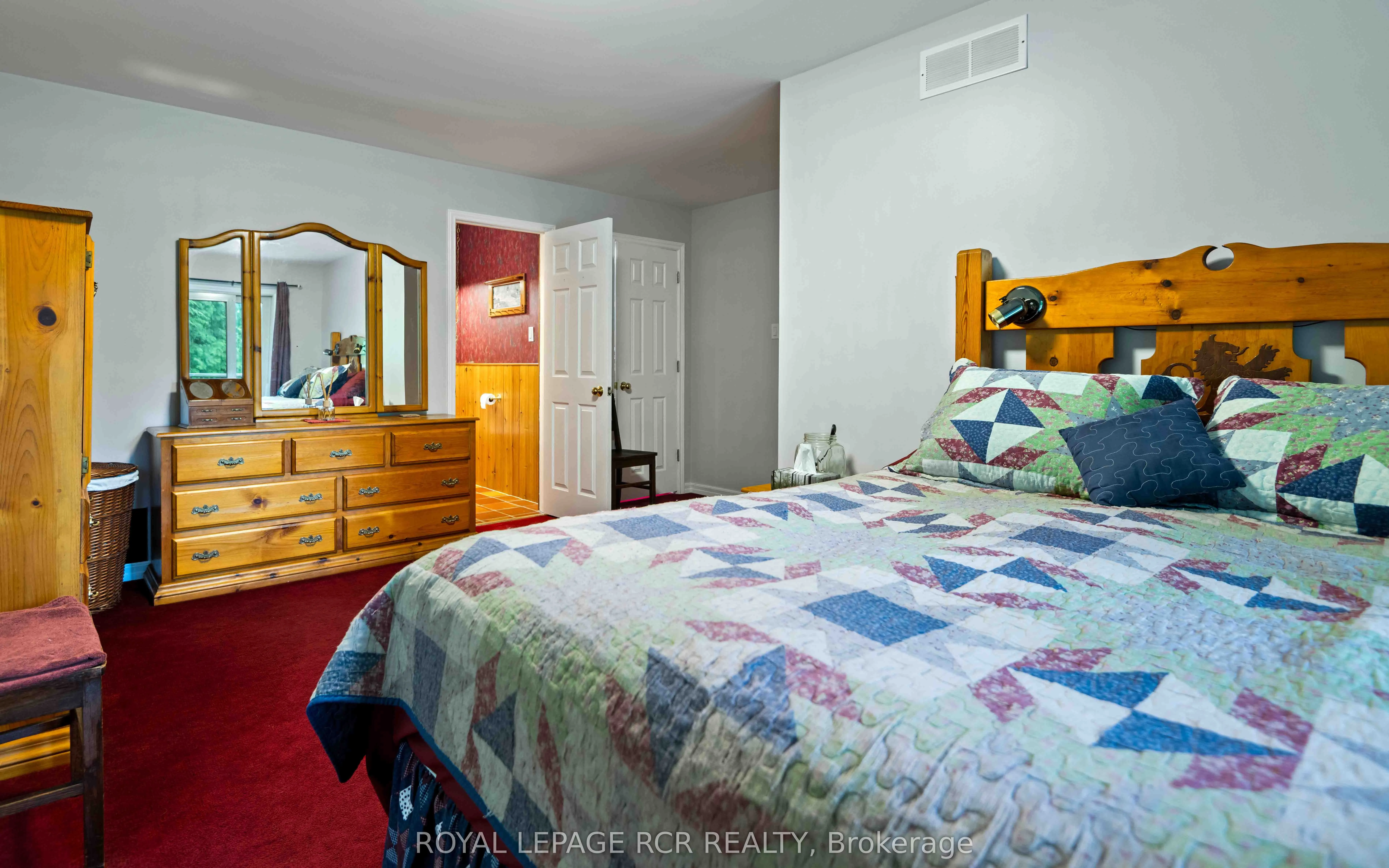 308392 Hockley Road