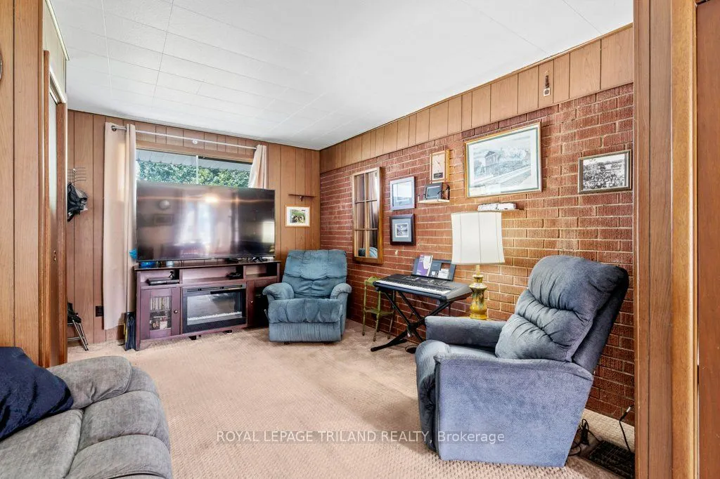 15 Dalewood Drive