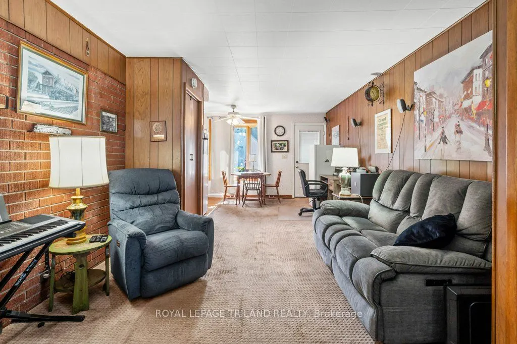 15 Dalewood Drive