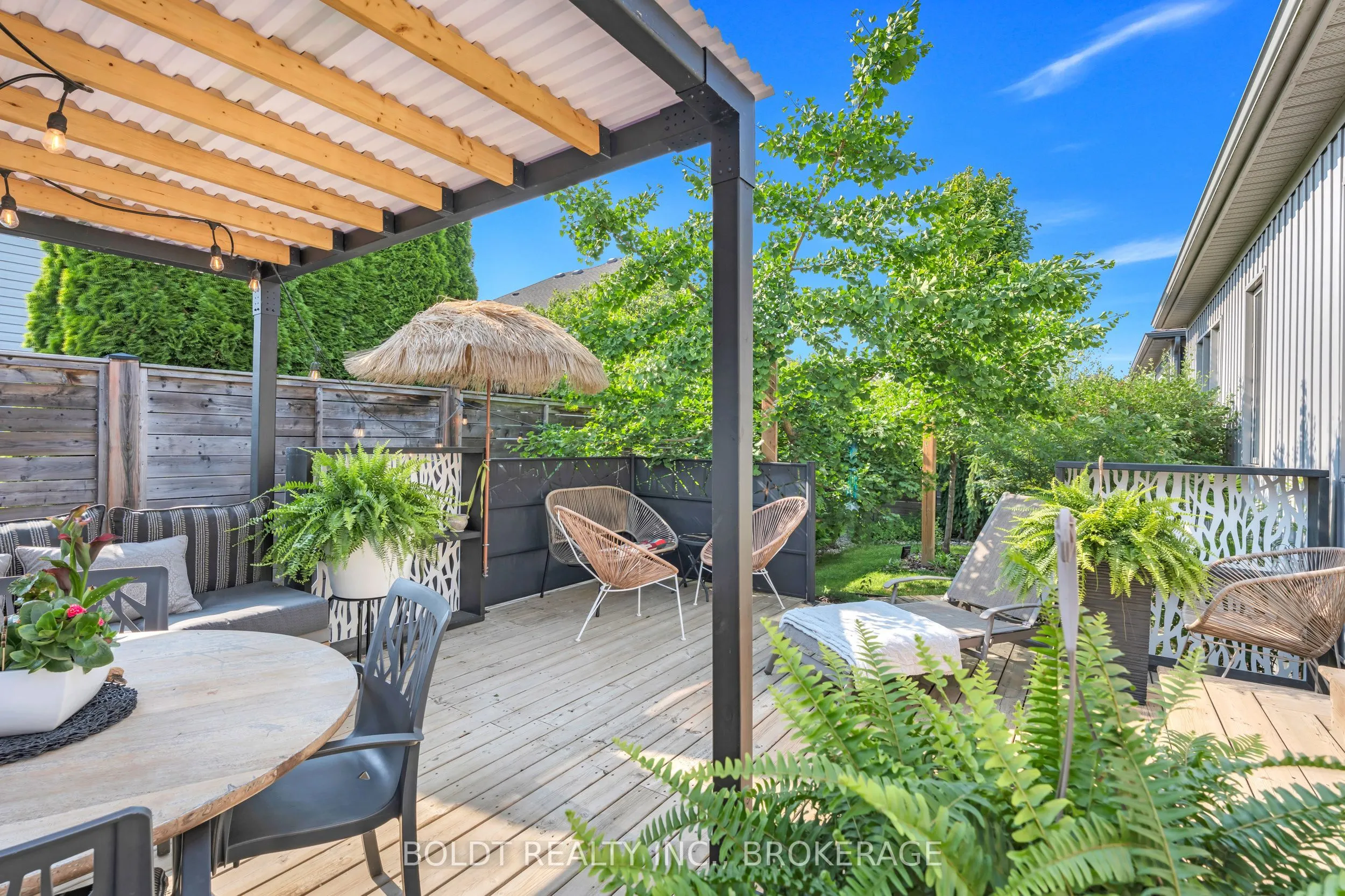 75 PARKSIDE Drive