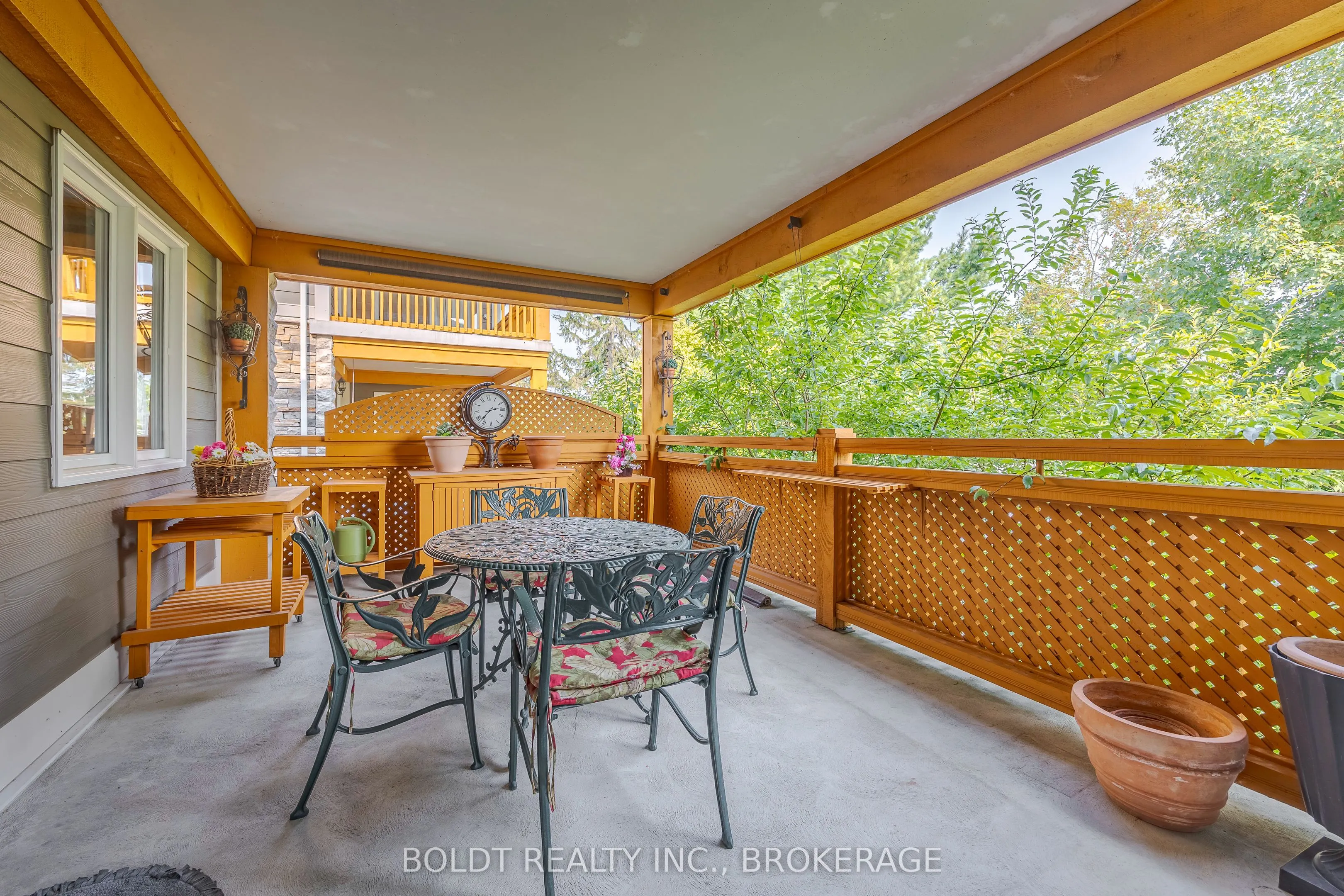 678 LINE 2 Road, #201