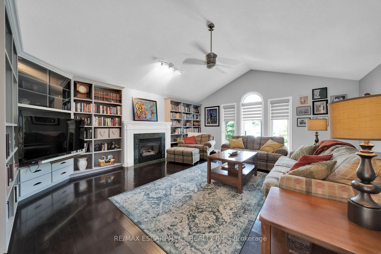 3 Clansman Crescent