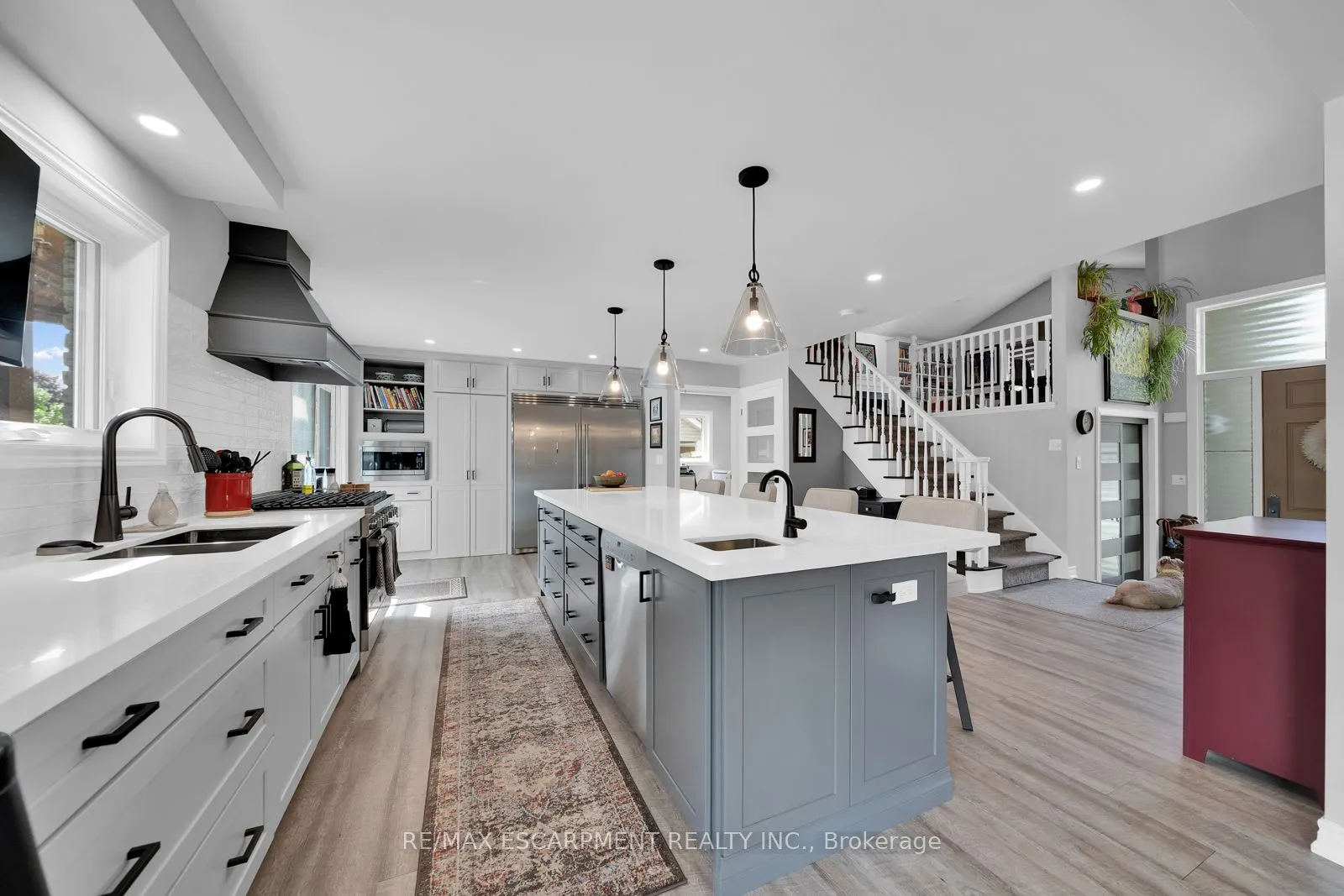 3 Clansman Crescent
