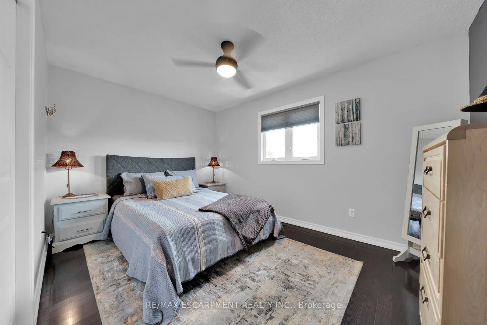 3 Clansman Crescent