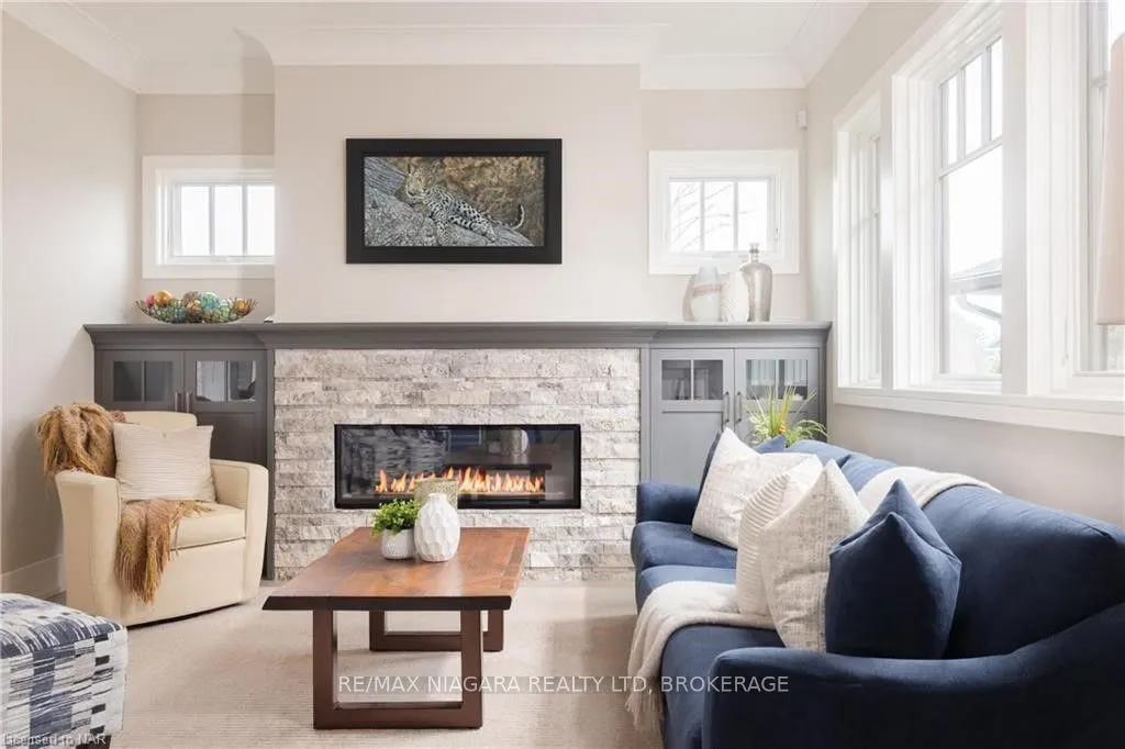 32 Breckenridge Boulevard