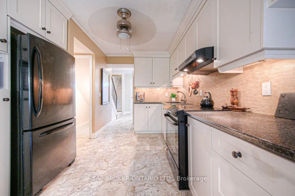 30 Green Valley Drive, #3