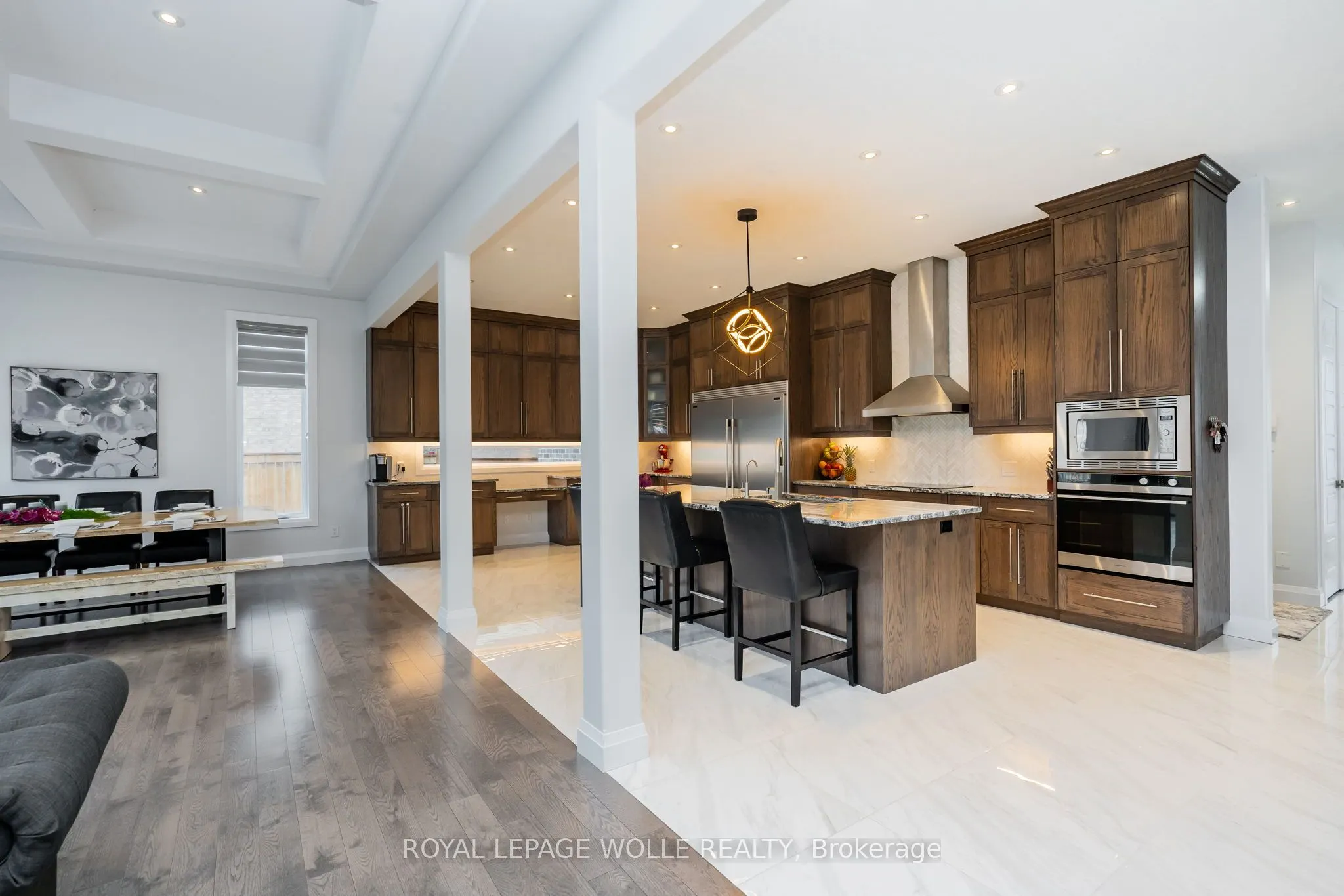 920 River Ridge Court