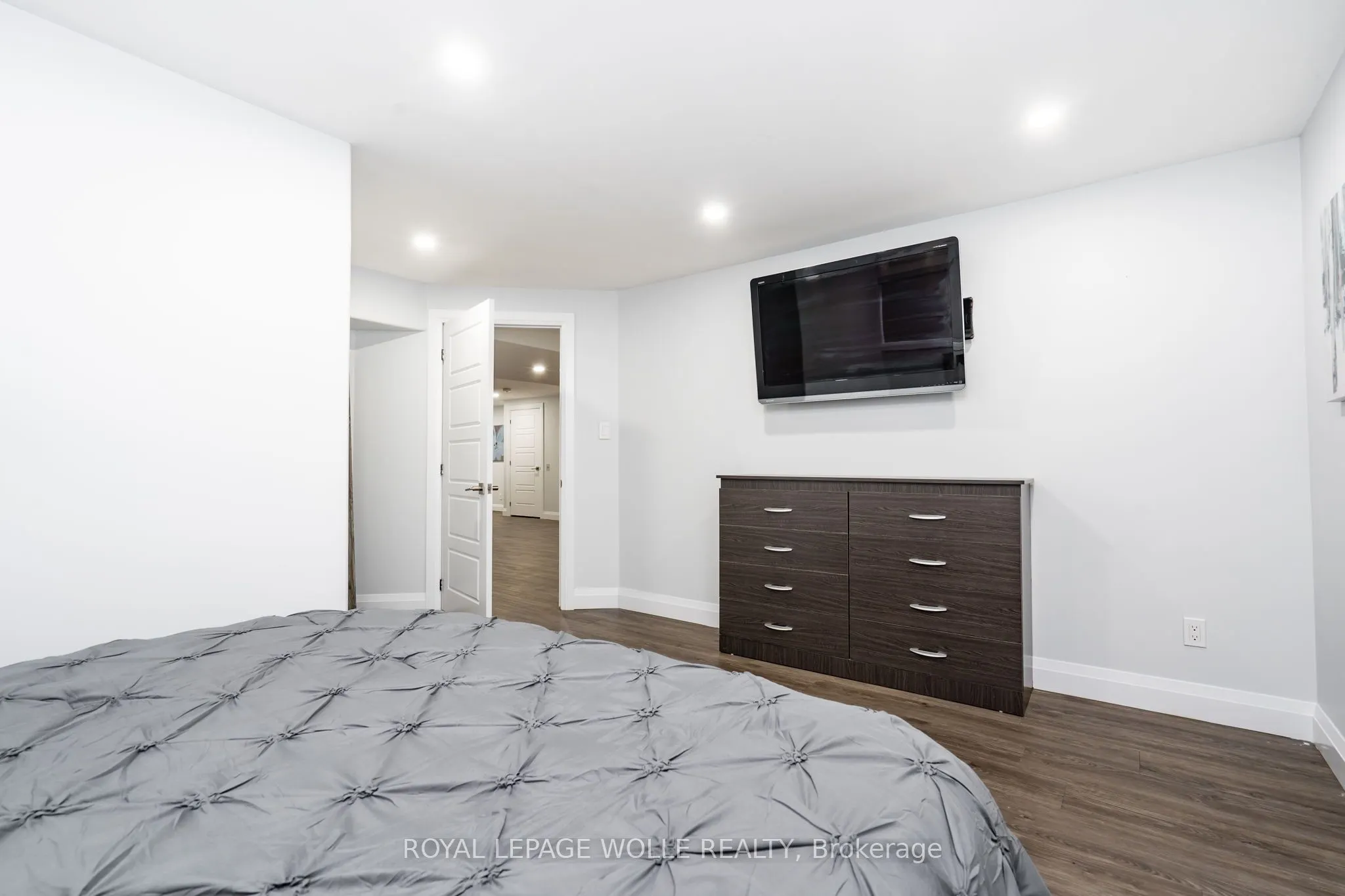 920 River Ridge Court