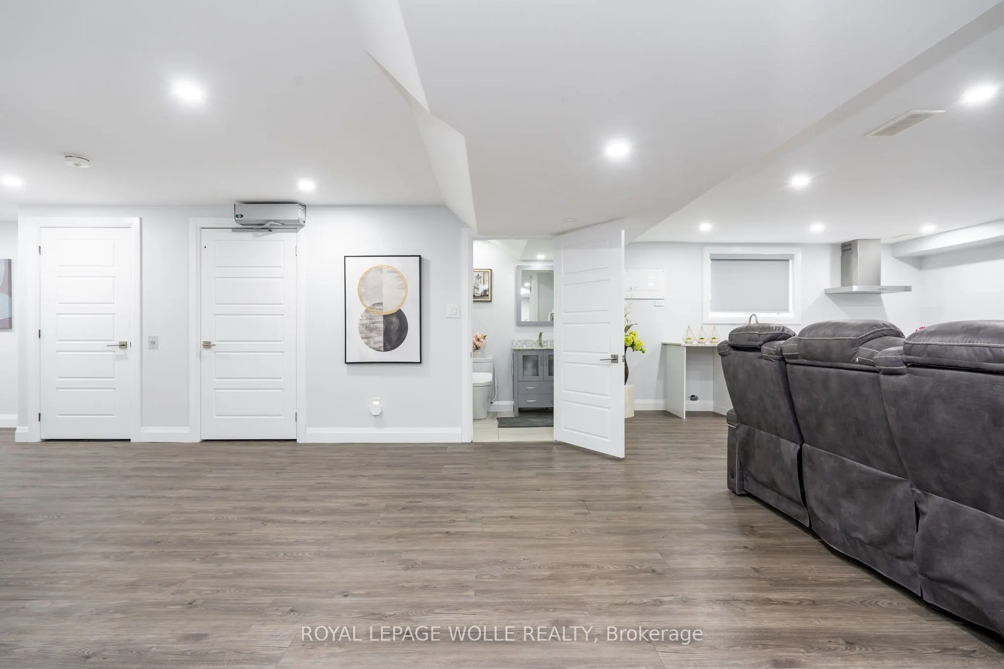 920 River Ridge Court