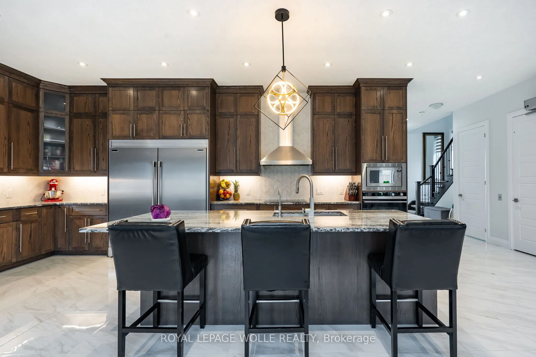 920 River Ridge Court