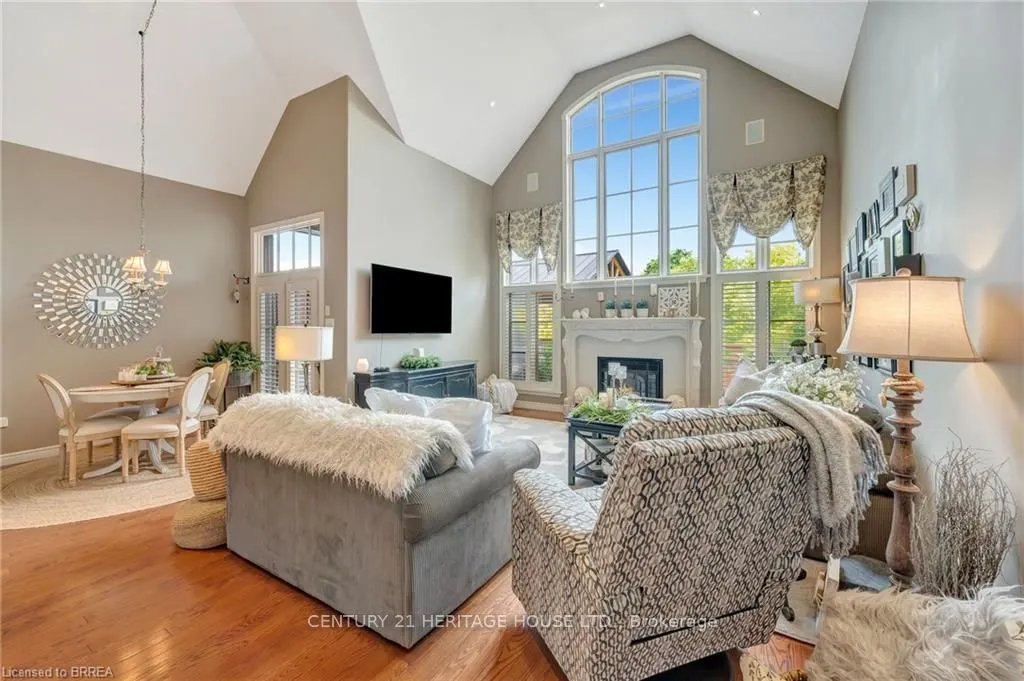 4 Macdonald Crescent