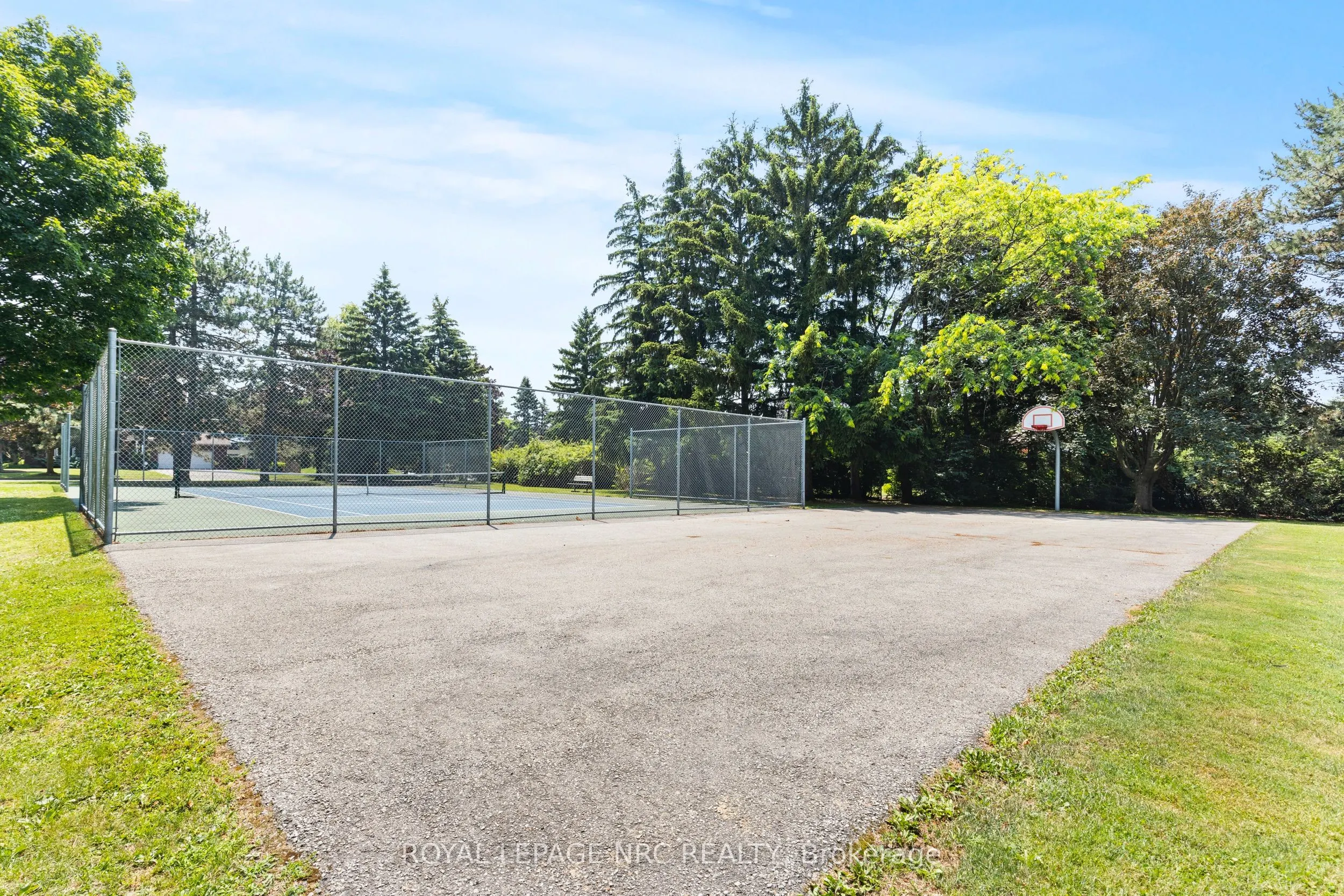 10 Upper Canada Drive