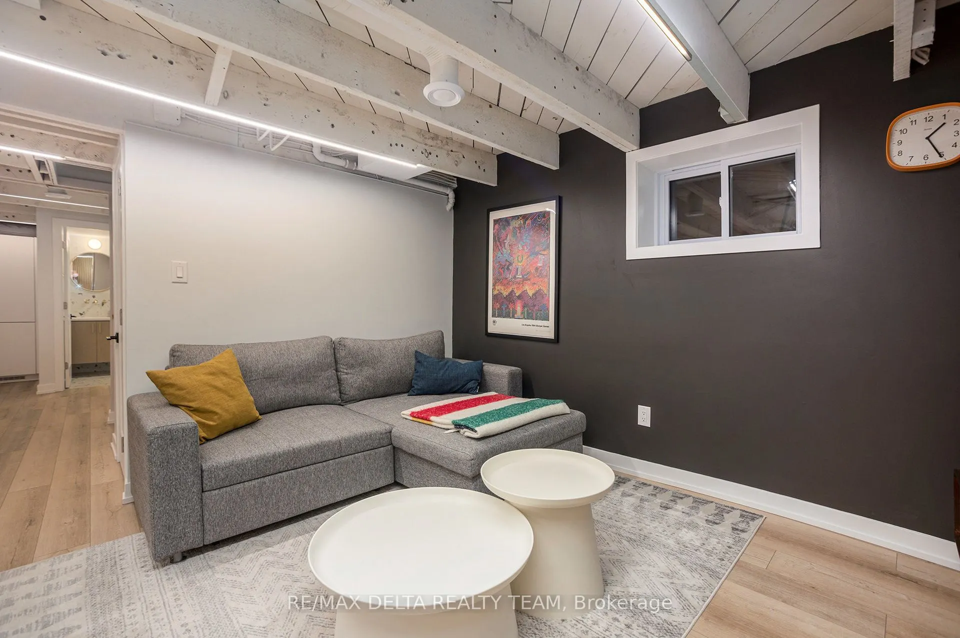 44 Renfrew Avenue