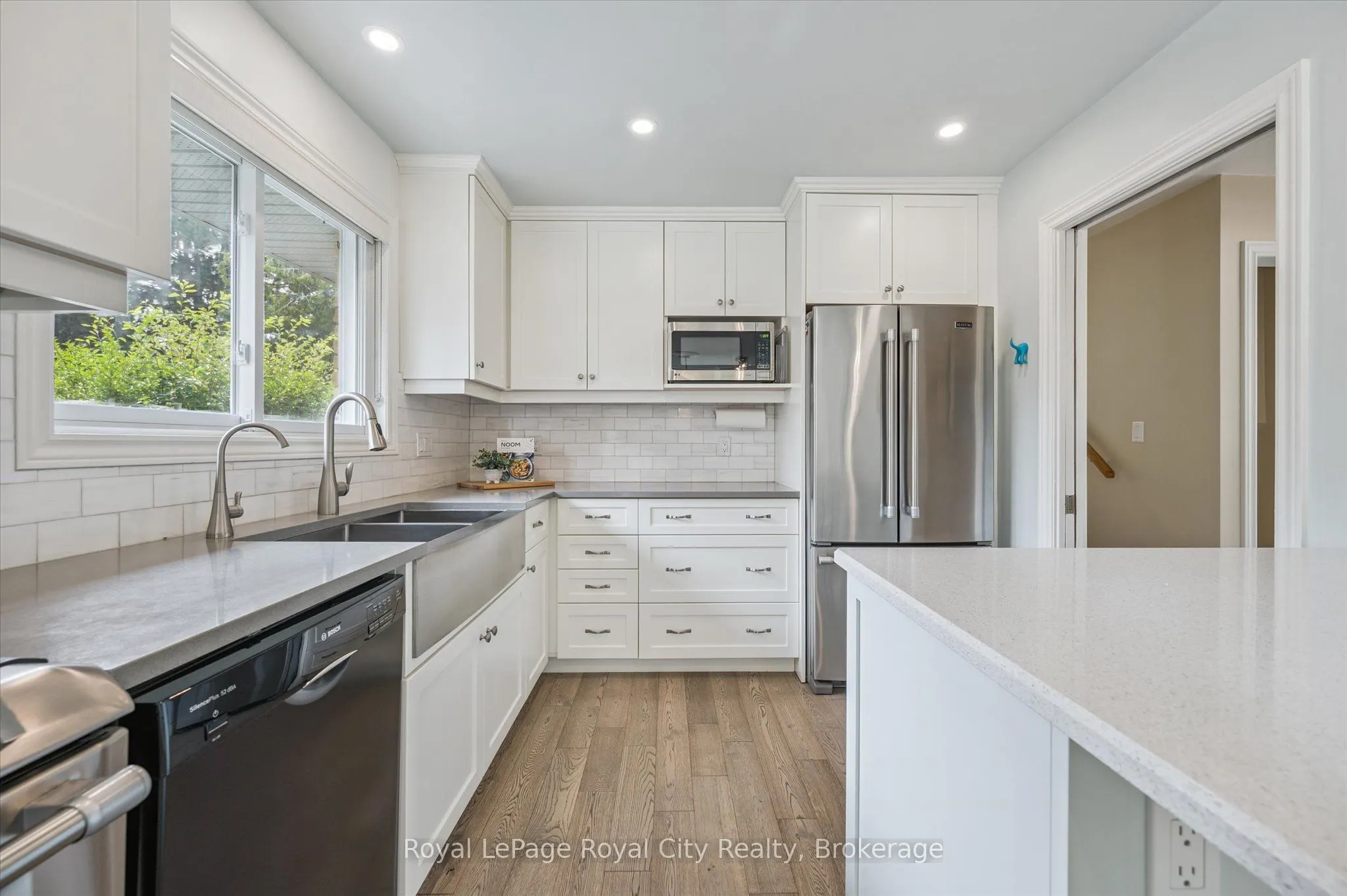 4 Carnaby Crescent