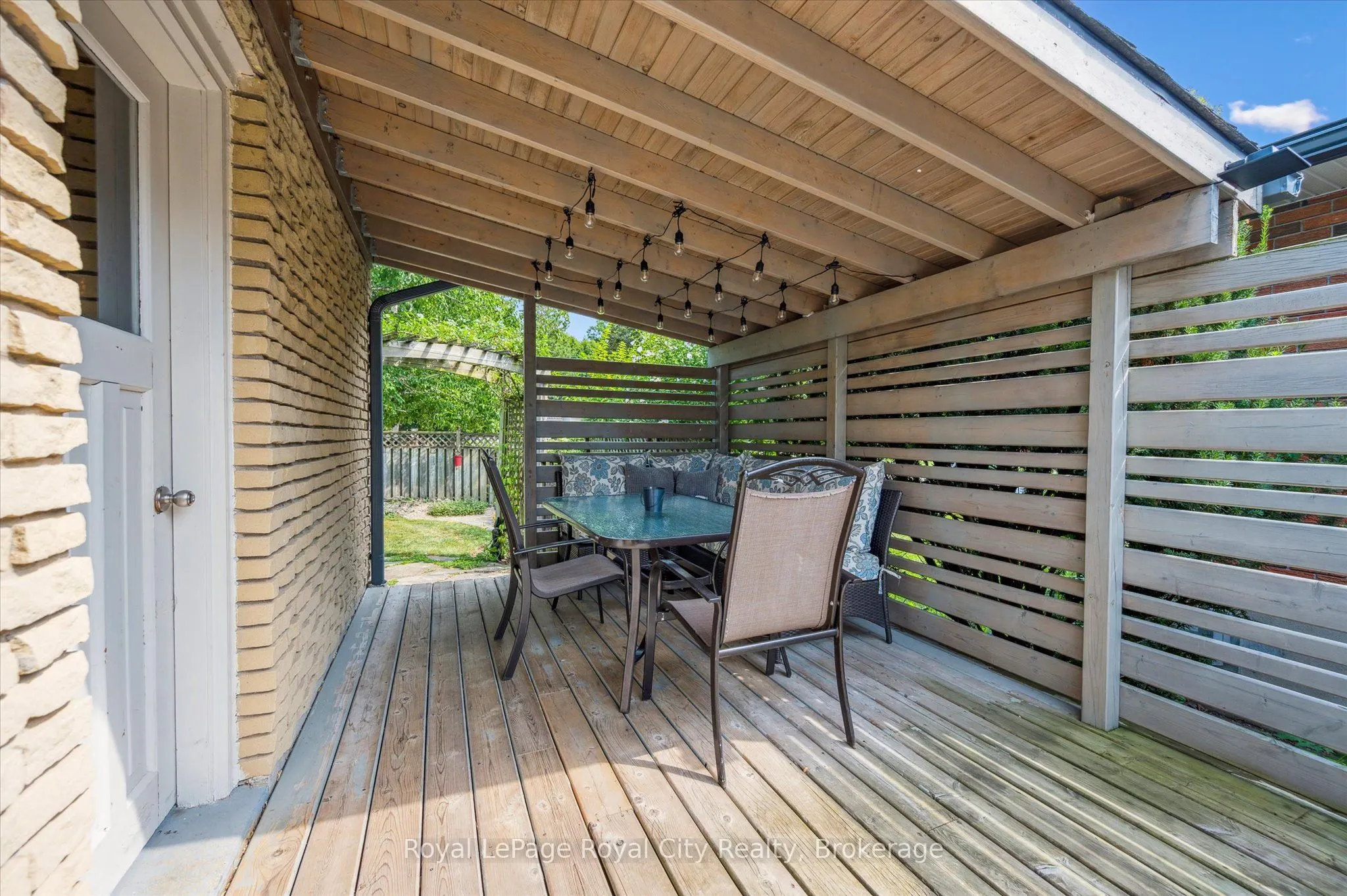 4 Carnaby Crescent