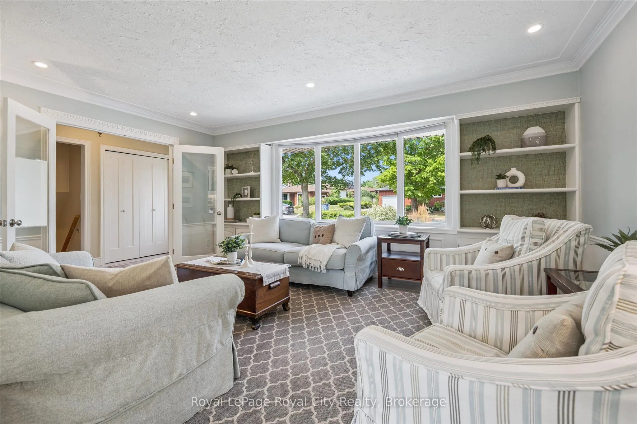 4 Carnaby Crescent
