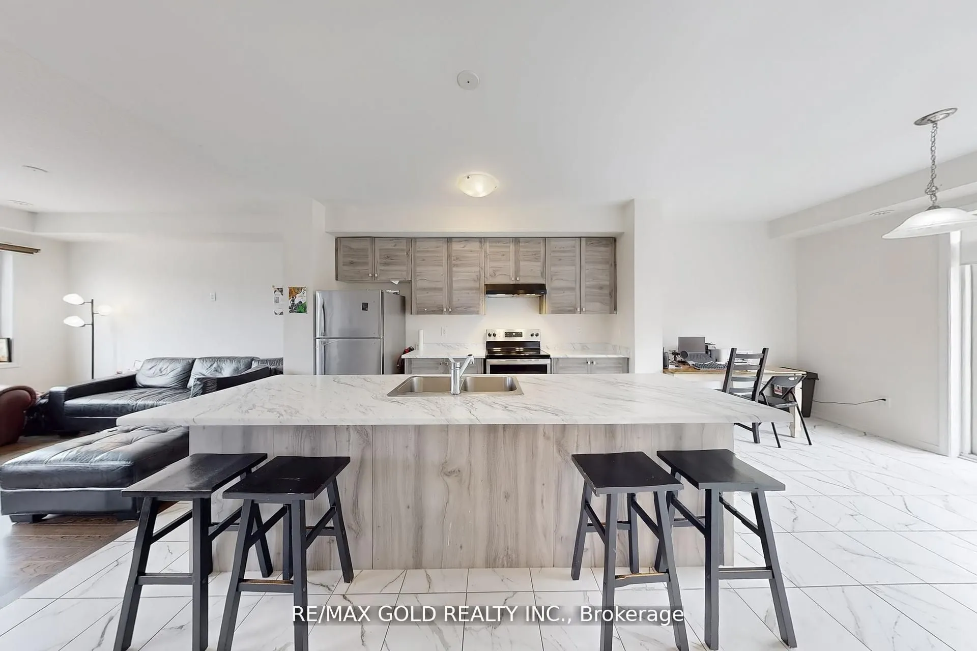 65 Holder Drive