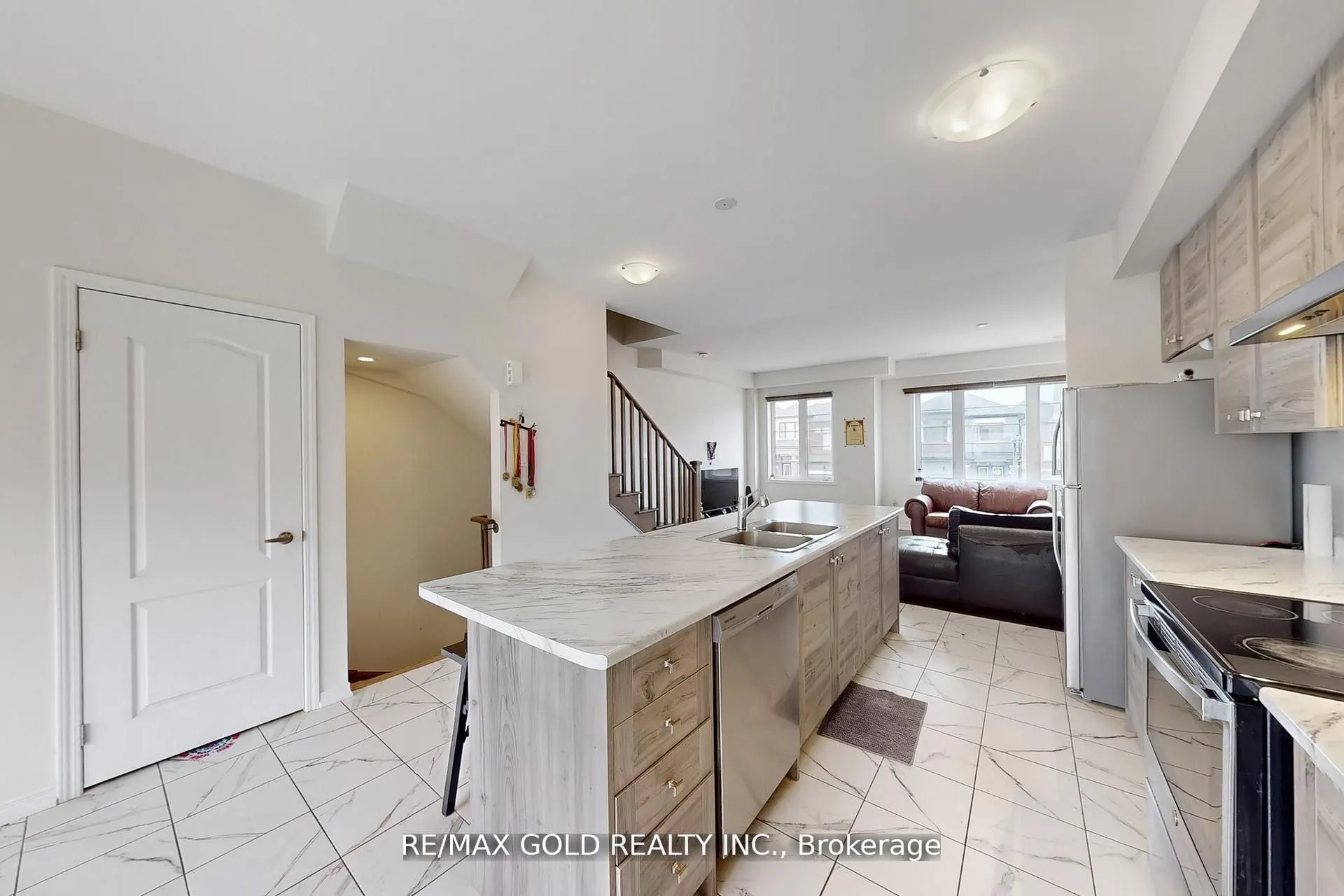 65 Holder Drive