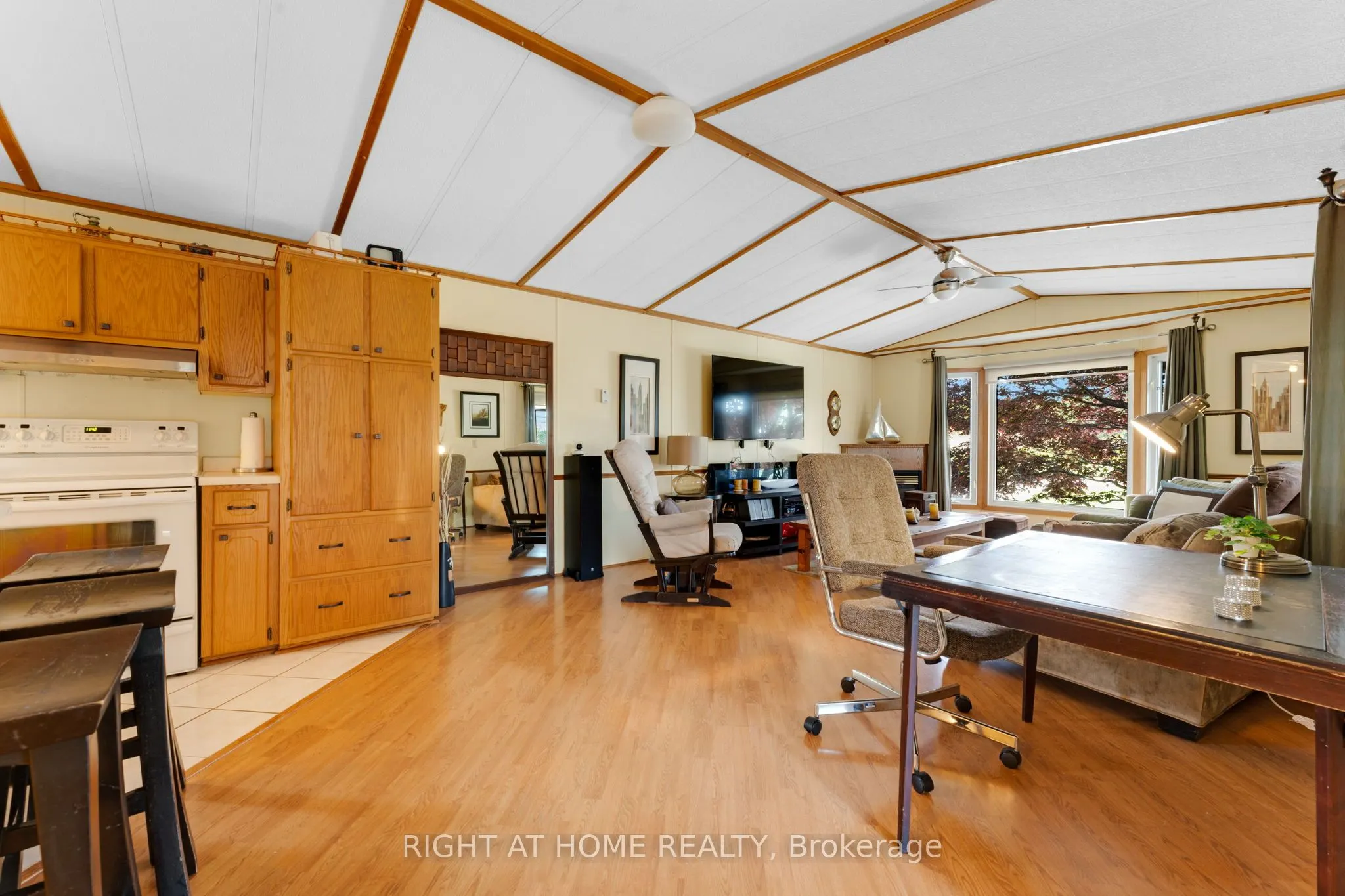 3033 TOWNLINE Road, #8