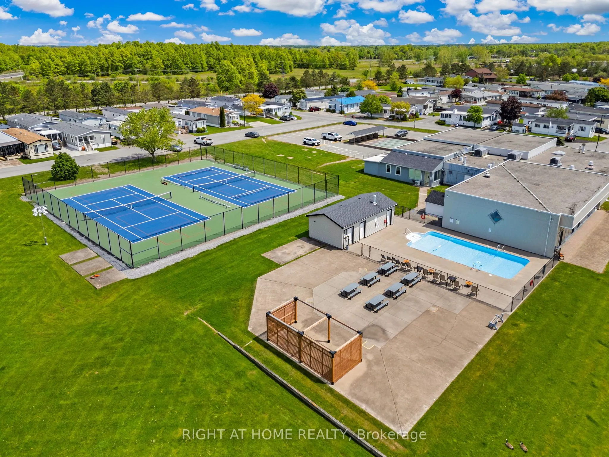 3033 TOWNLINE Road, #8
