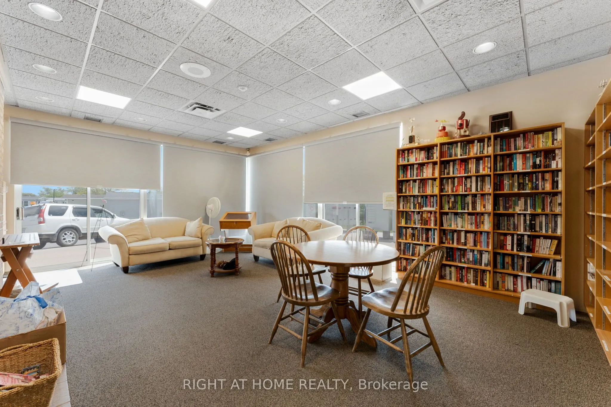 3033 TOWNLINE Road, #8