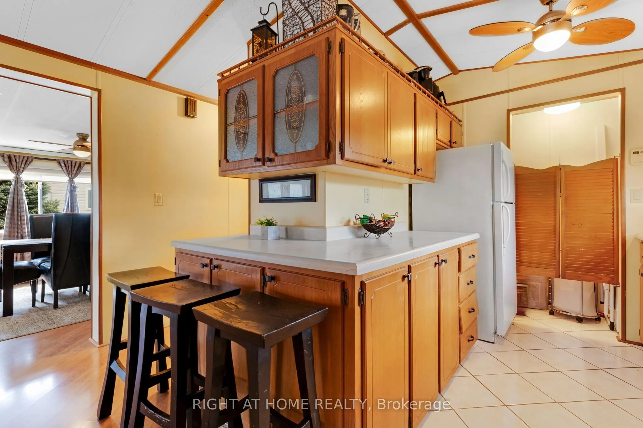 3033 TOWNLINE Road, #8