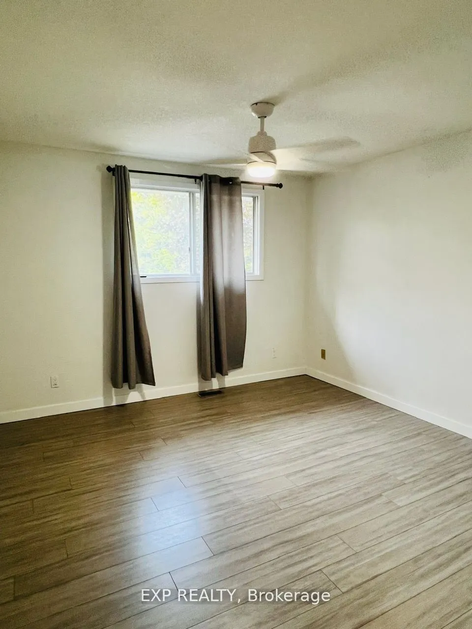 213 Northlake Drive