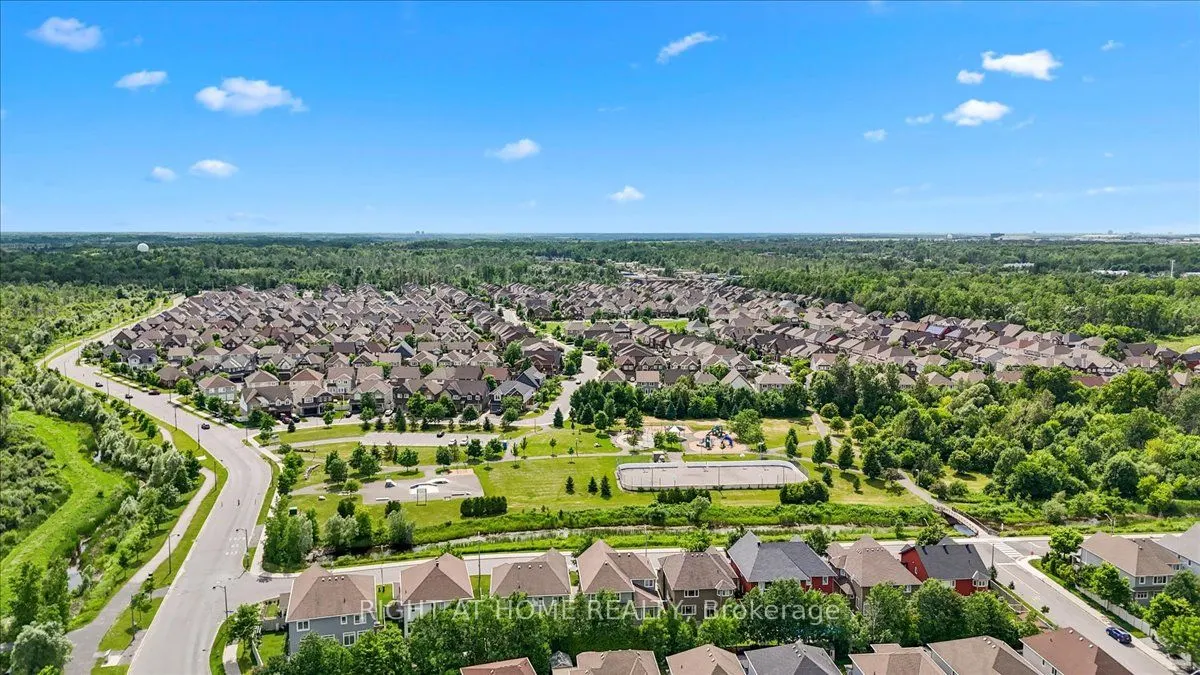 601 WILLOWMERE Way
