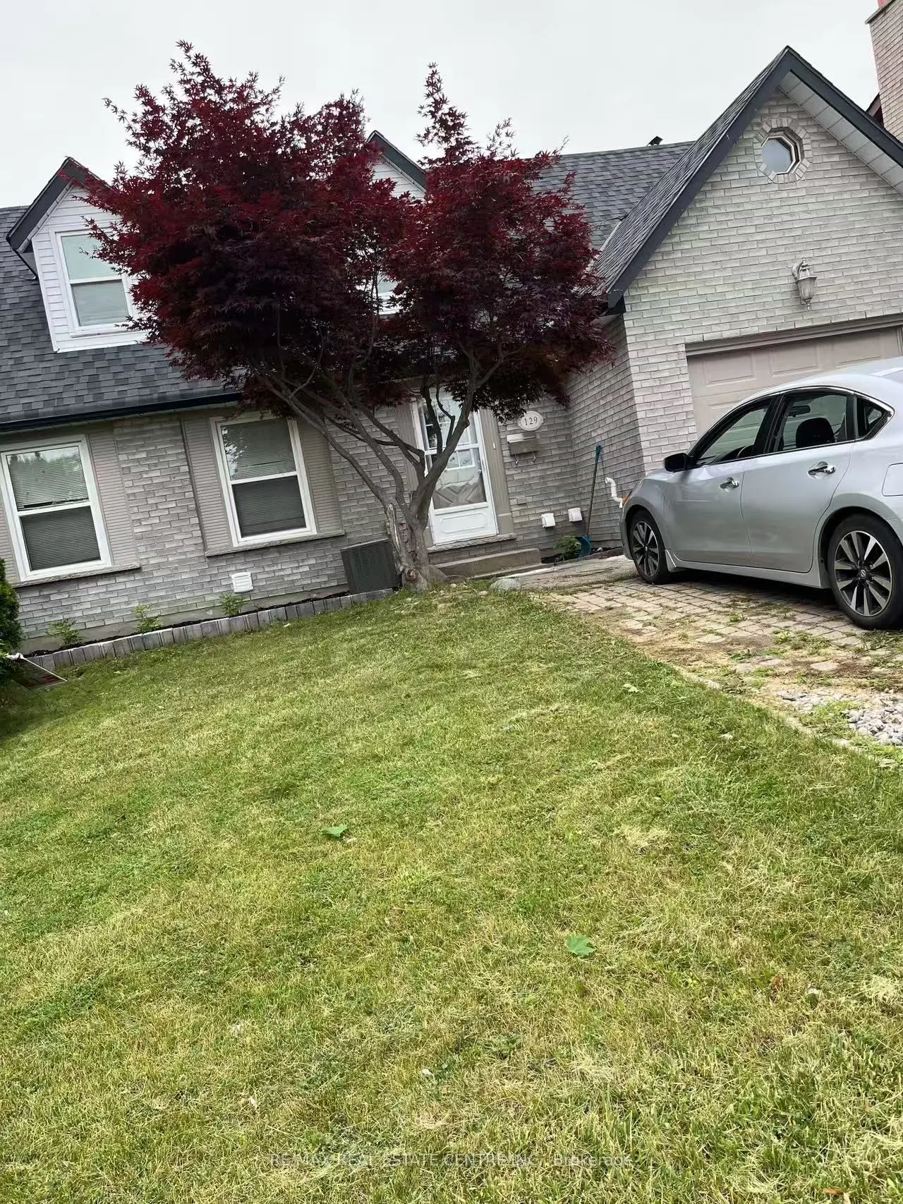 129 KORTRIGHT Road W