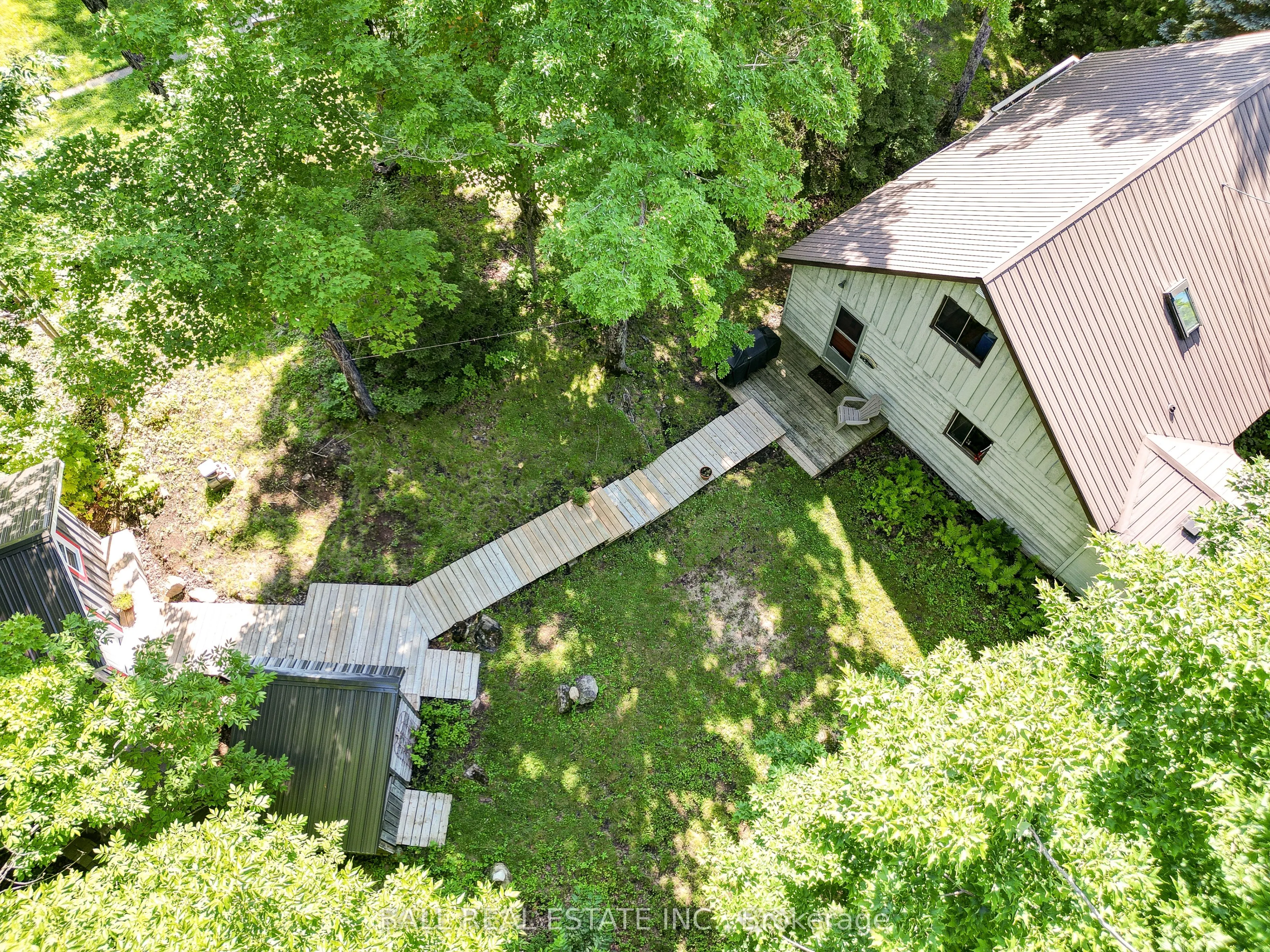 351 Limerick Lake Shore N